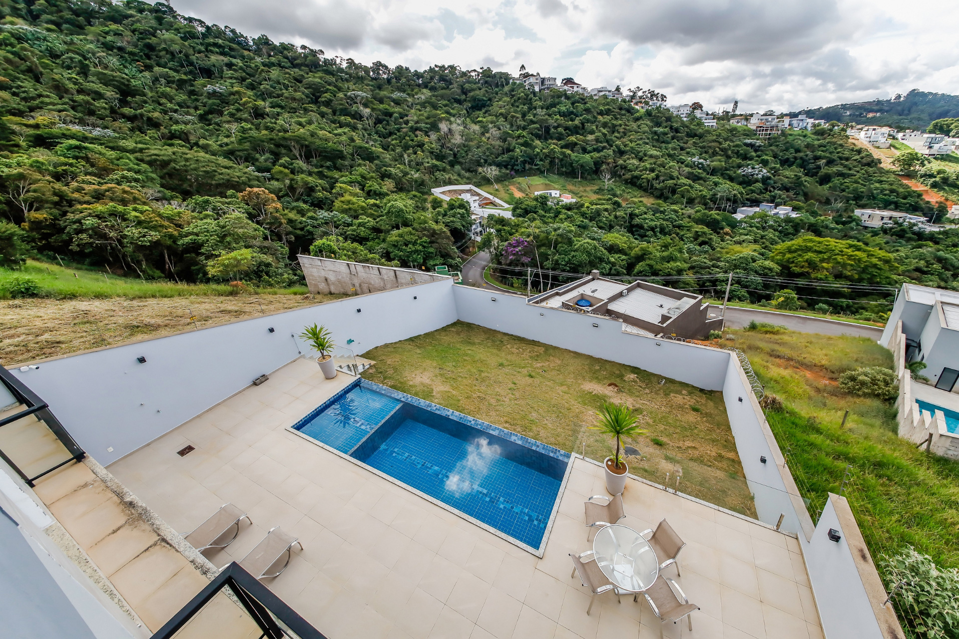 Casa moderna no Aeroporto. 400m², 4 quartos, 2 suítes., foto 8