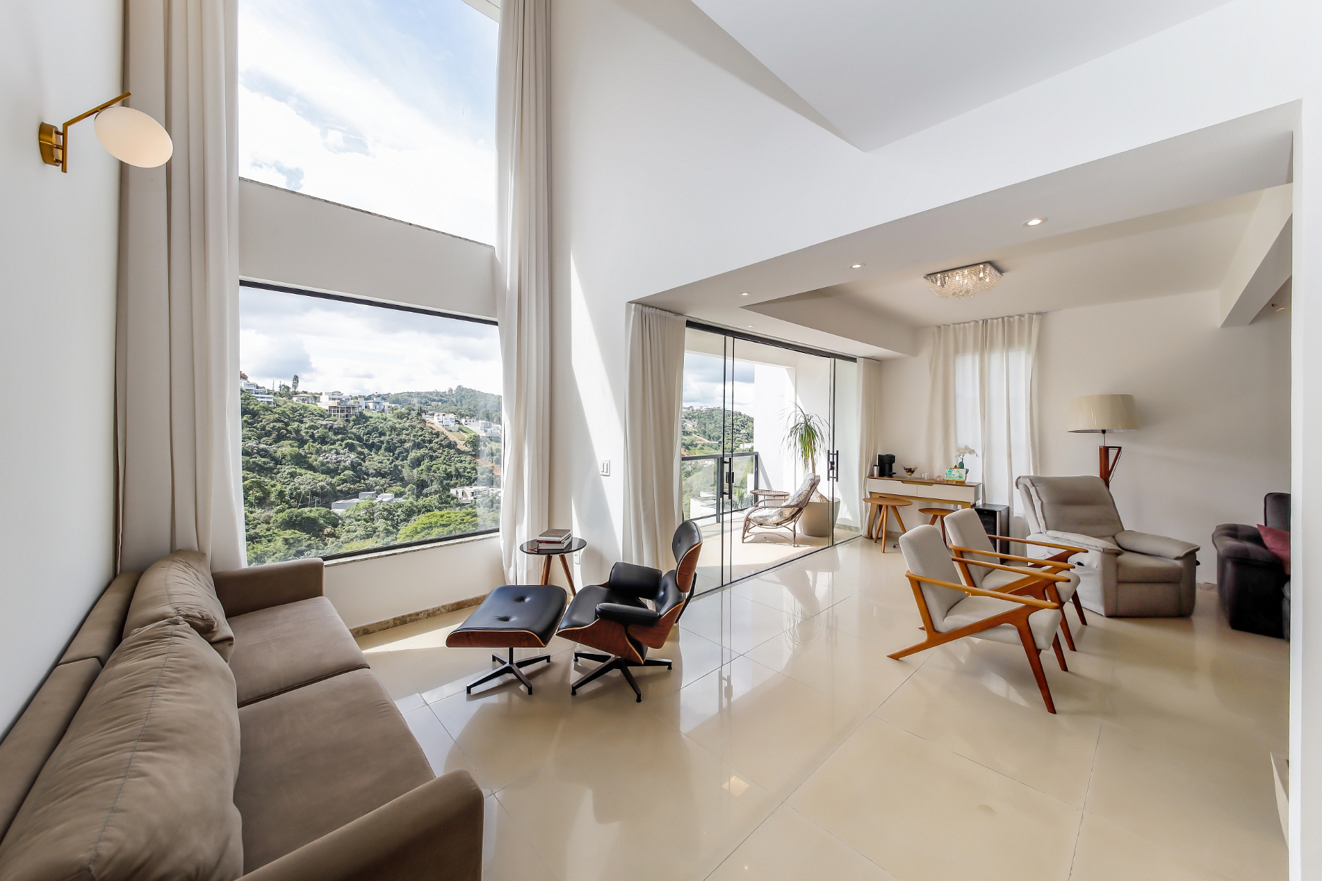 Casa moderna no Aeroporto. 400m², 4 quartos, 2 suítes., foto 18