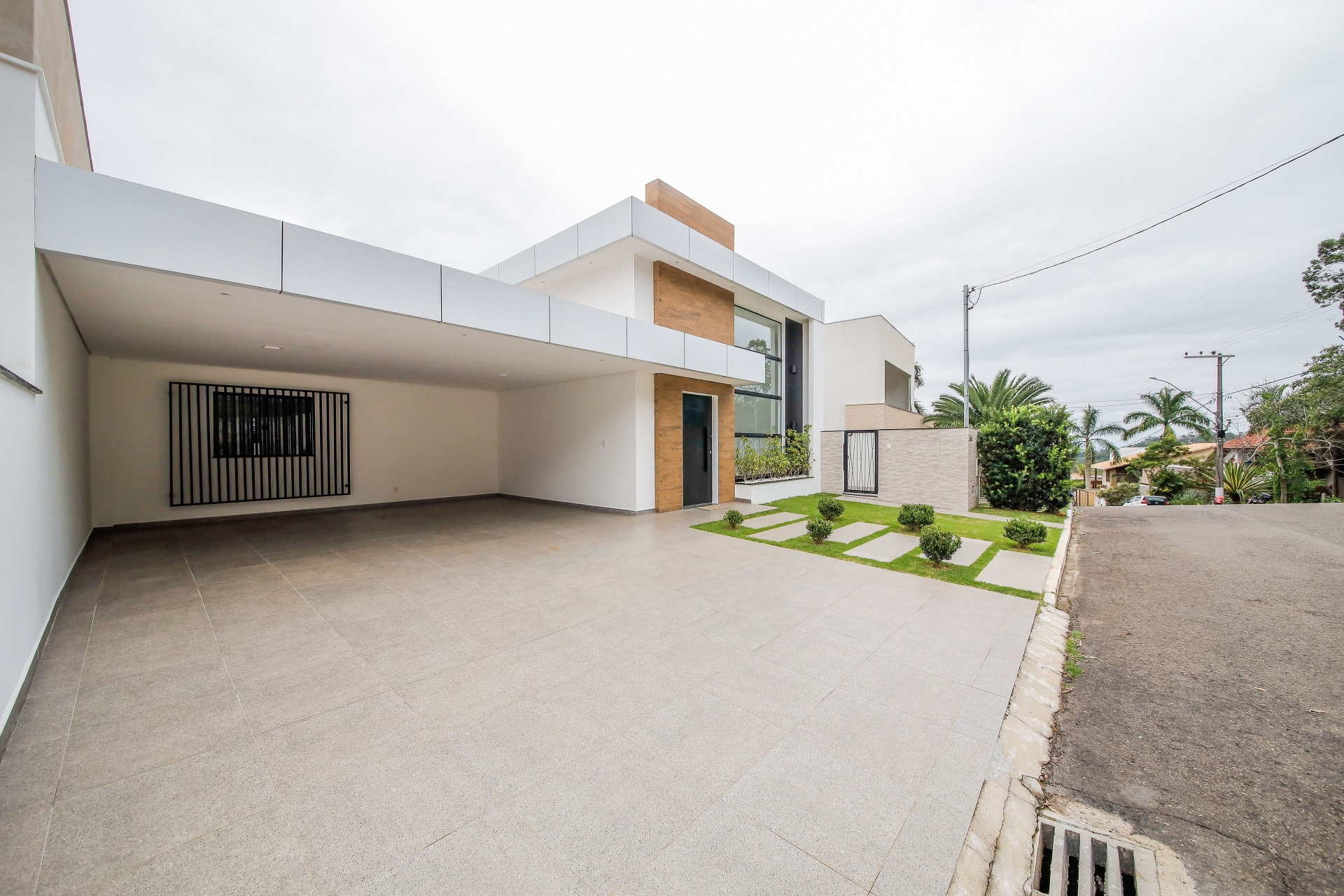 Casa em São Pedro: 4 suítes, espaço gourmet, lazer completo., foto 2