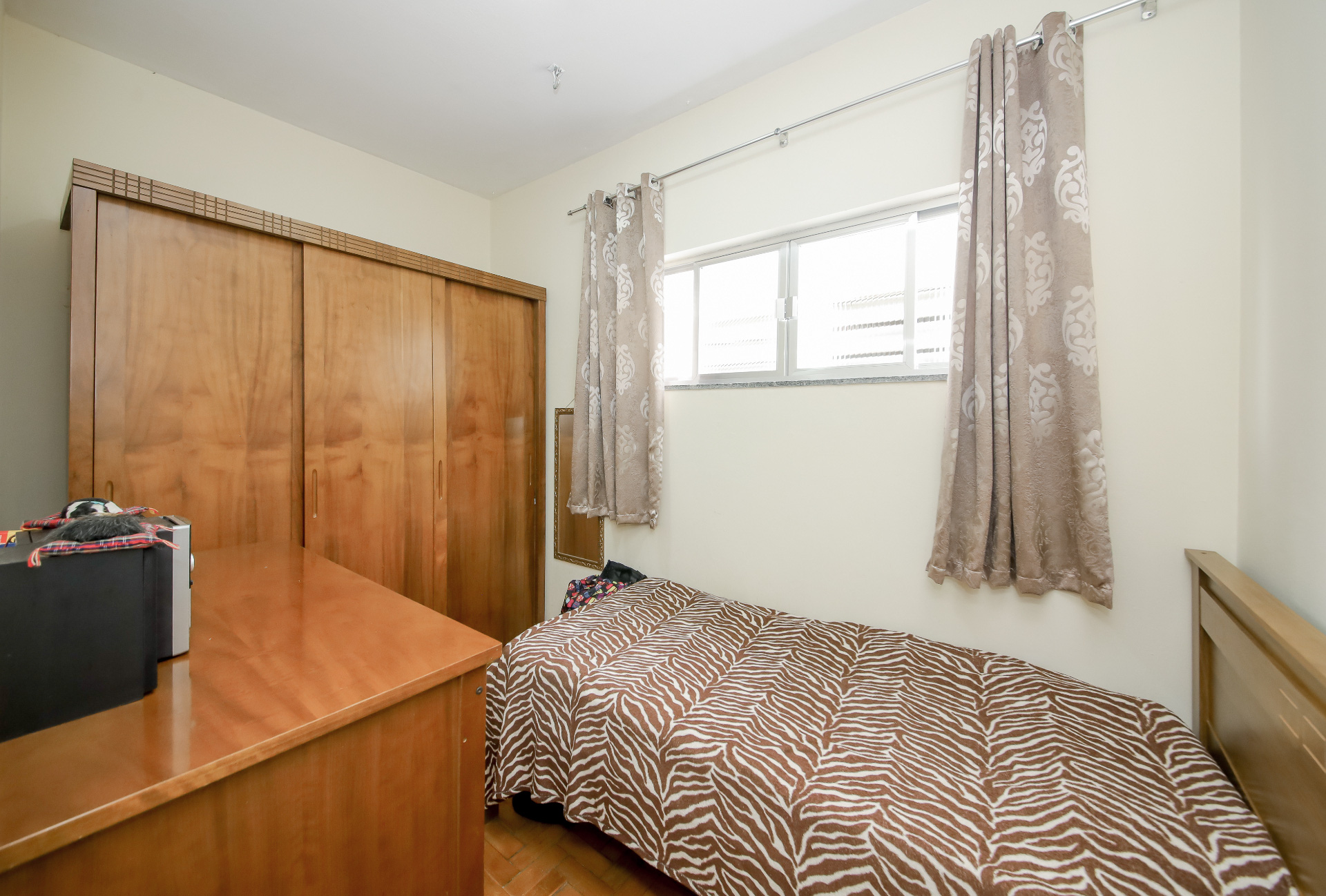 Santa Helena: 2 quartos, 1 vaga. 90m² de espaço, foto 9