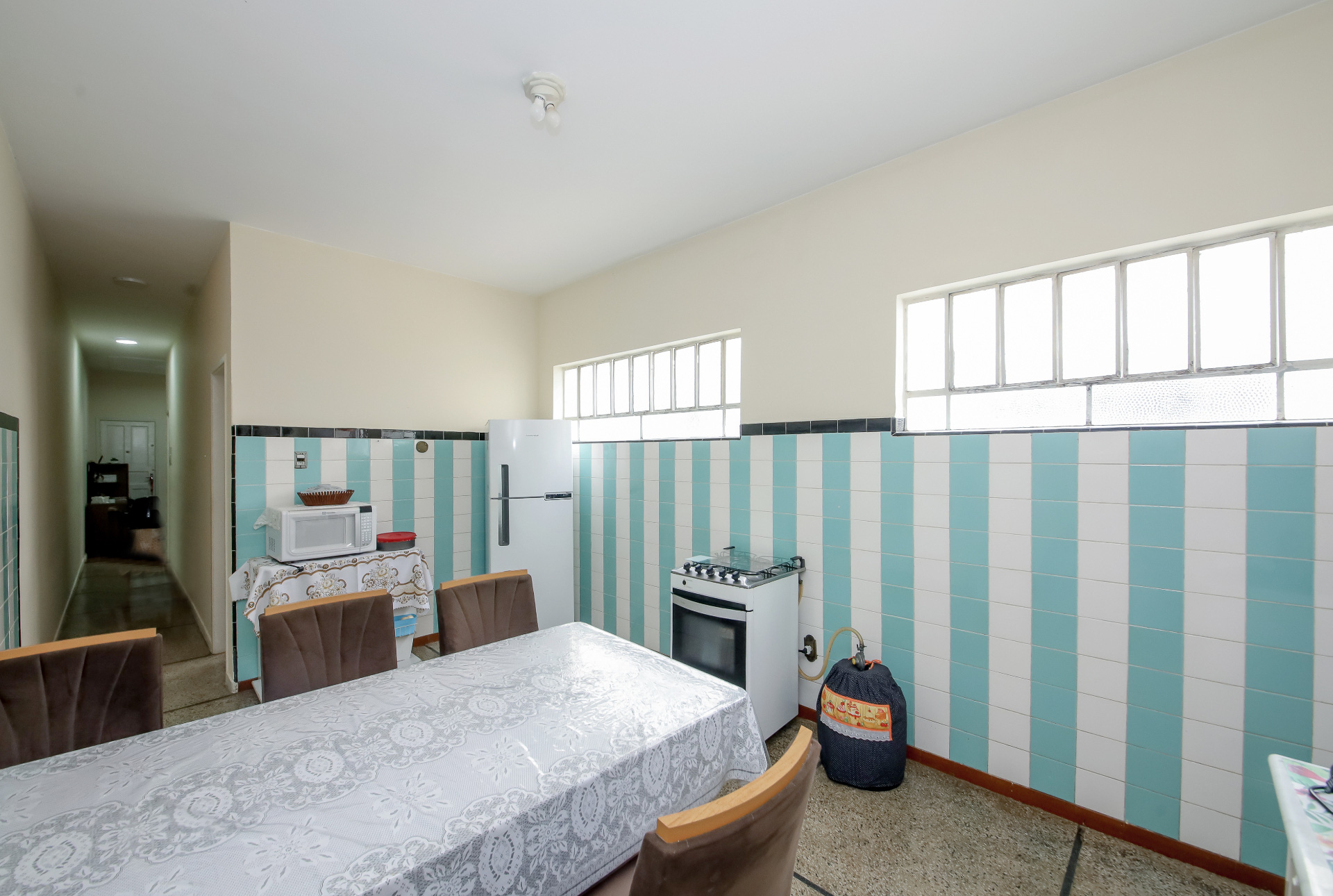Santa Helena: 2 quartos, 1 vaga. 90m² de espaço, foto 13