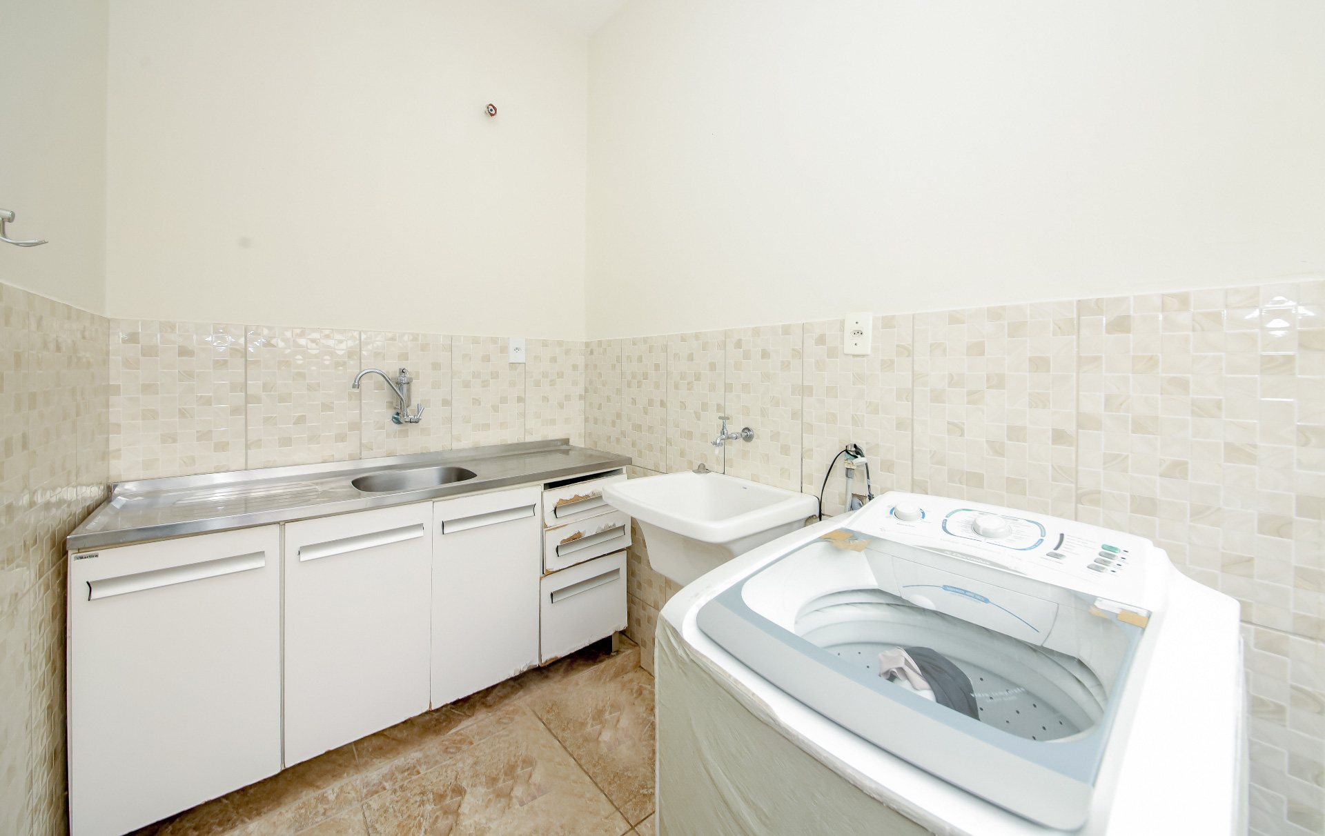 Santa Helena: 2 quartos, 1 vaga. 90m² de espaço, foto 18