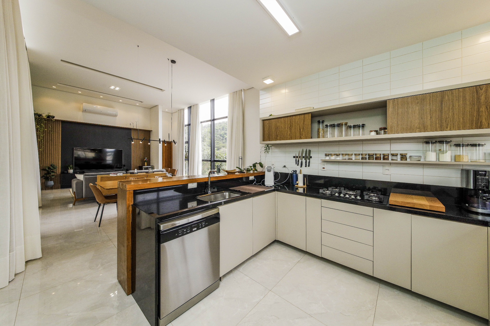 Casa com 4 suítes, piscina e integração para venda, foto 9