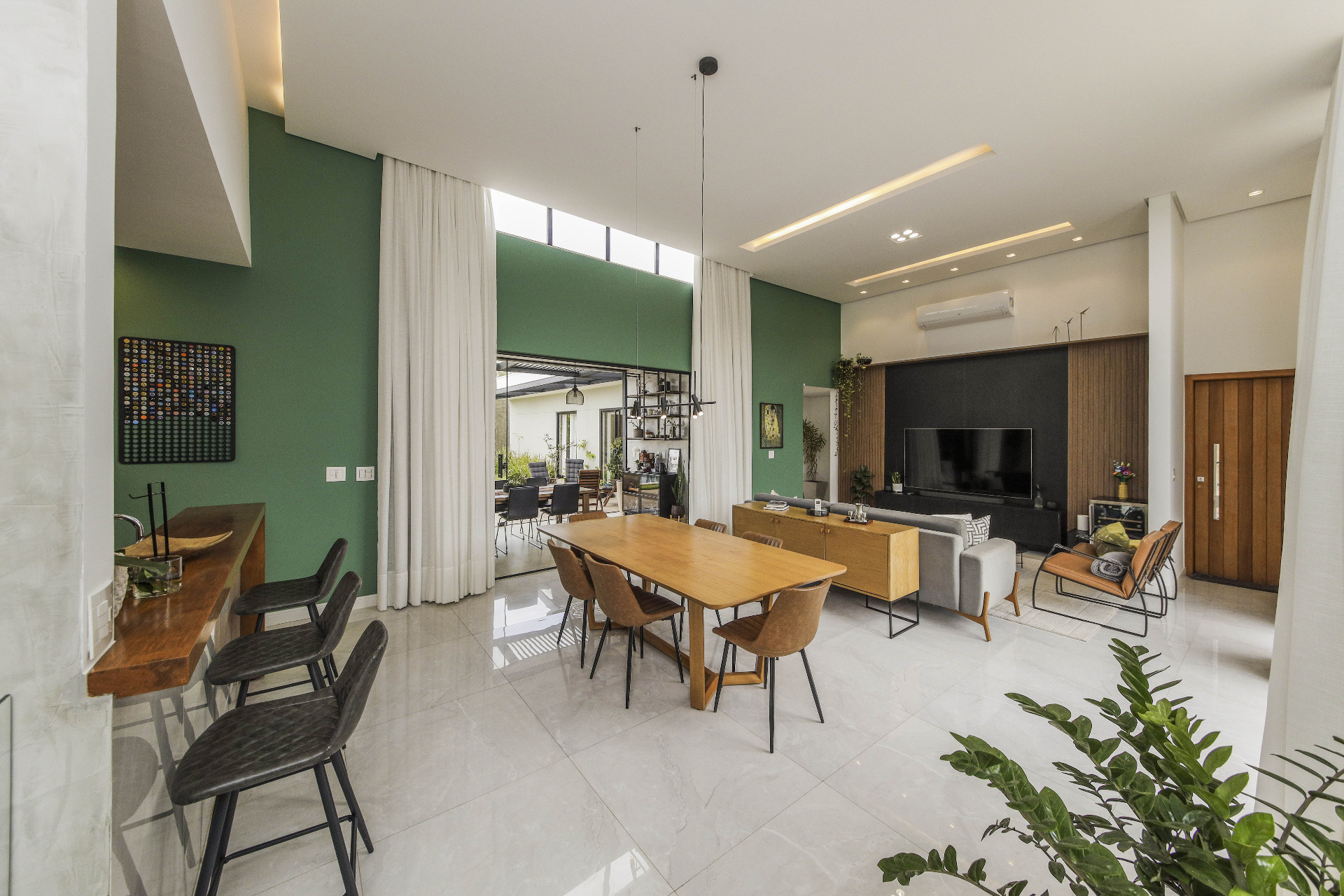 Casa com 4 suítes, piscina e integração para venda, foto 4