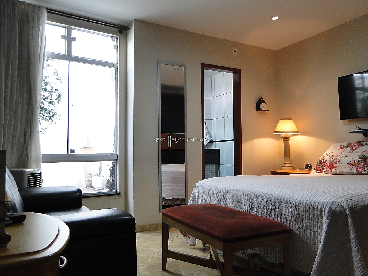 Santa Helena. Casa com 2 suítes, 127m²., foto 2