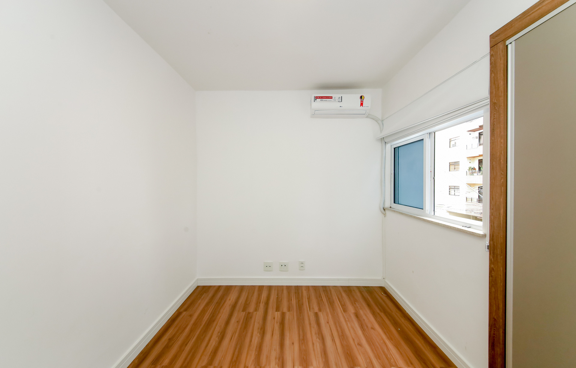 2 quartos com suíte, varanda e 2 vagas no São Mateus para venda, foto 12