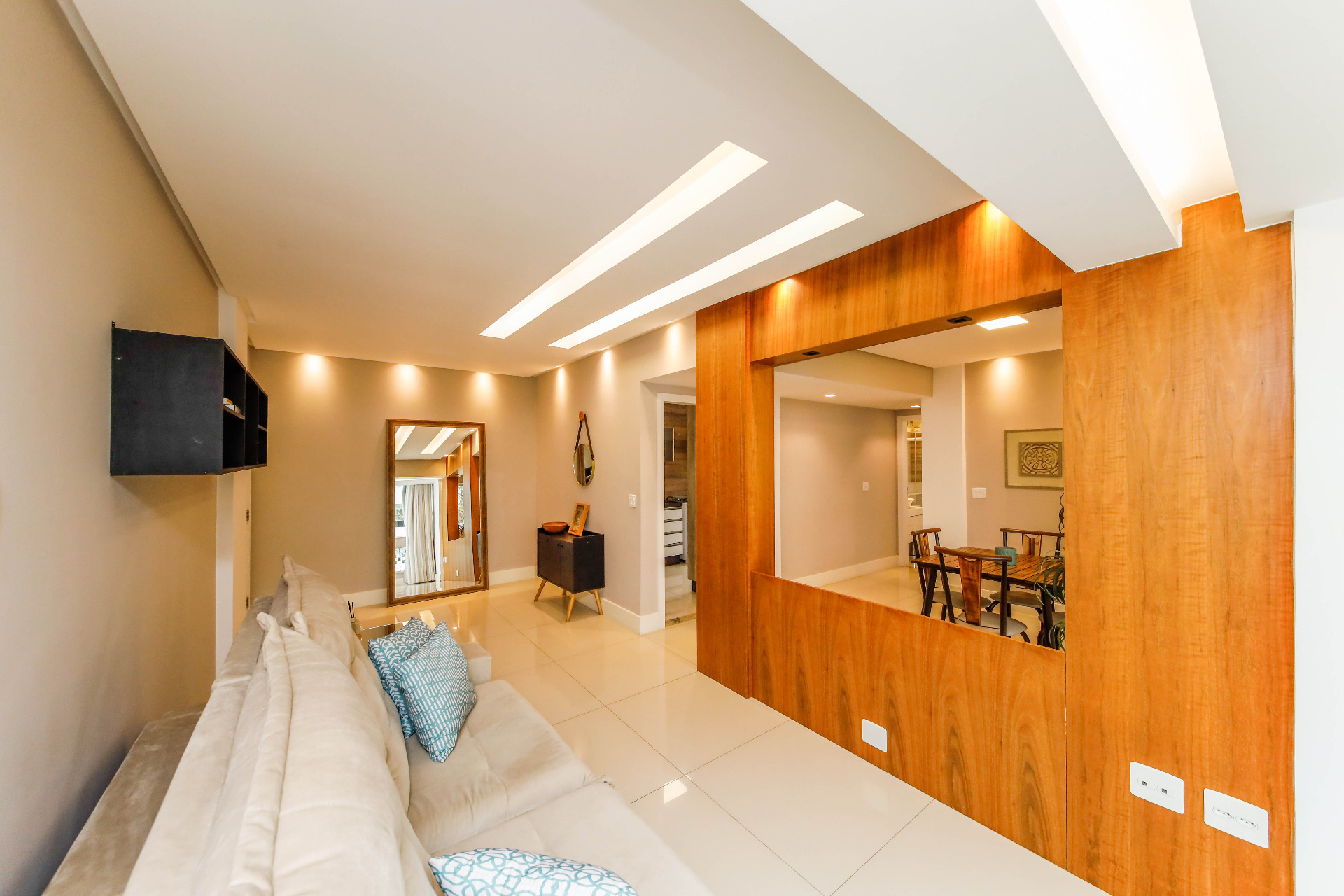 Quarto e sala reformado. Santa Luzia, 83m²., foto 4