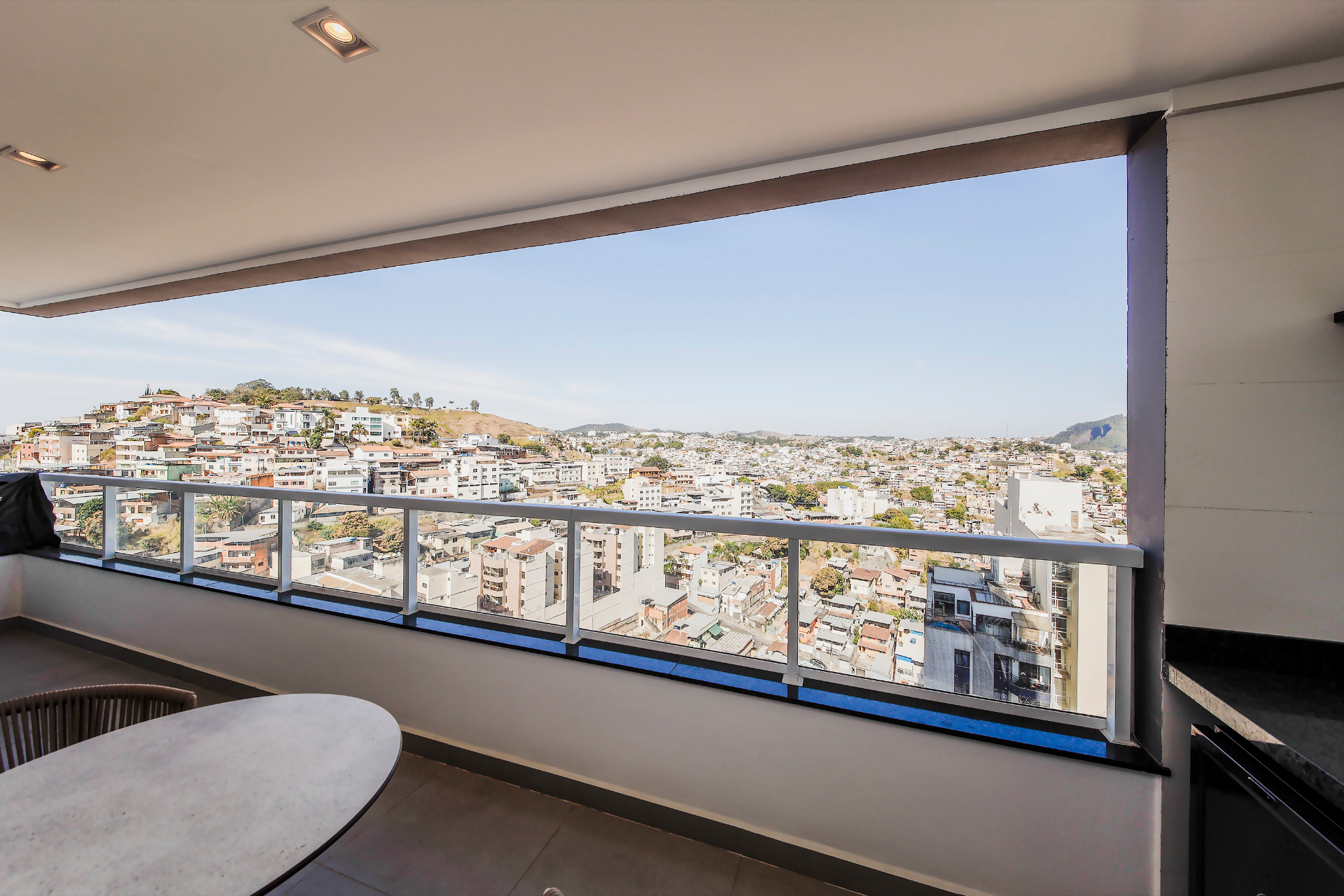 Bom Pastor: Apartamento, 3 vagas, 106m²., foto 4