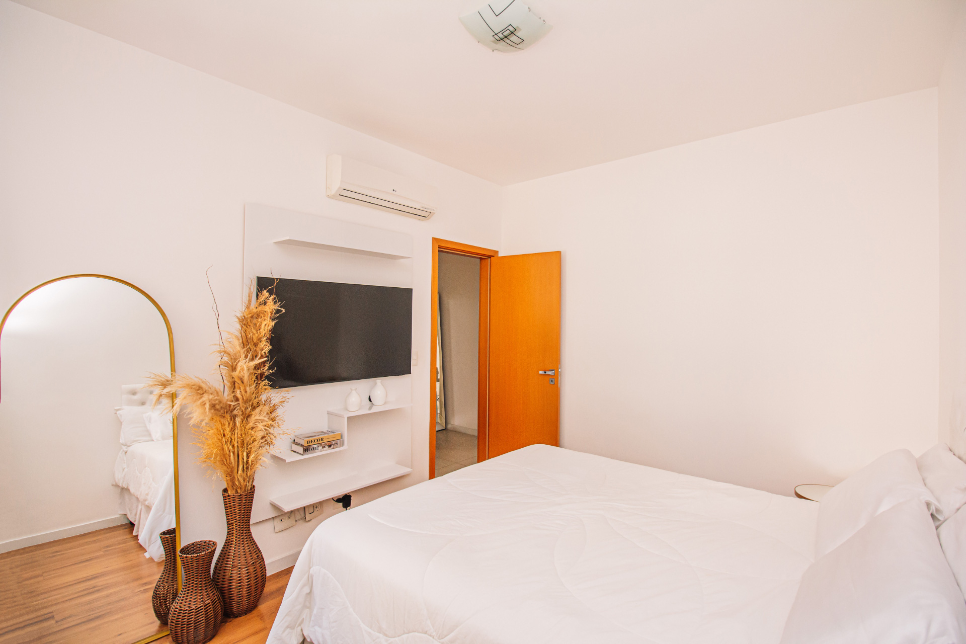 Centro: 2 quartos, varanda ensolarada, foto 8