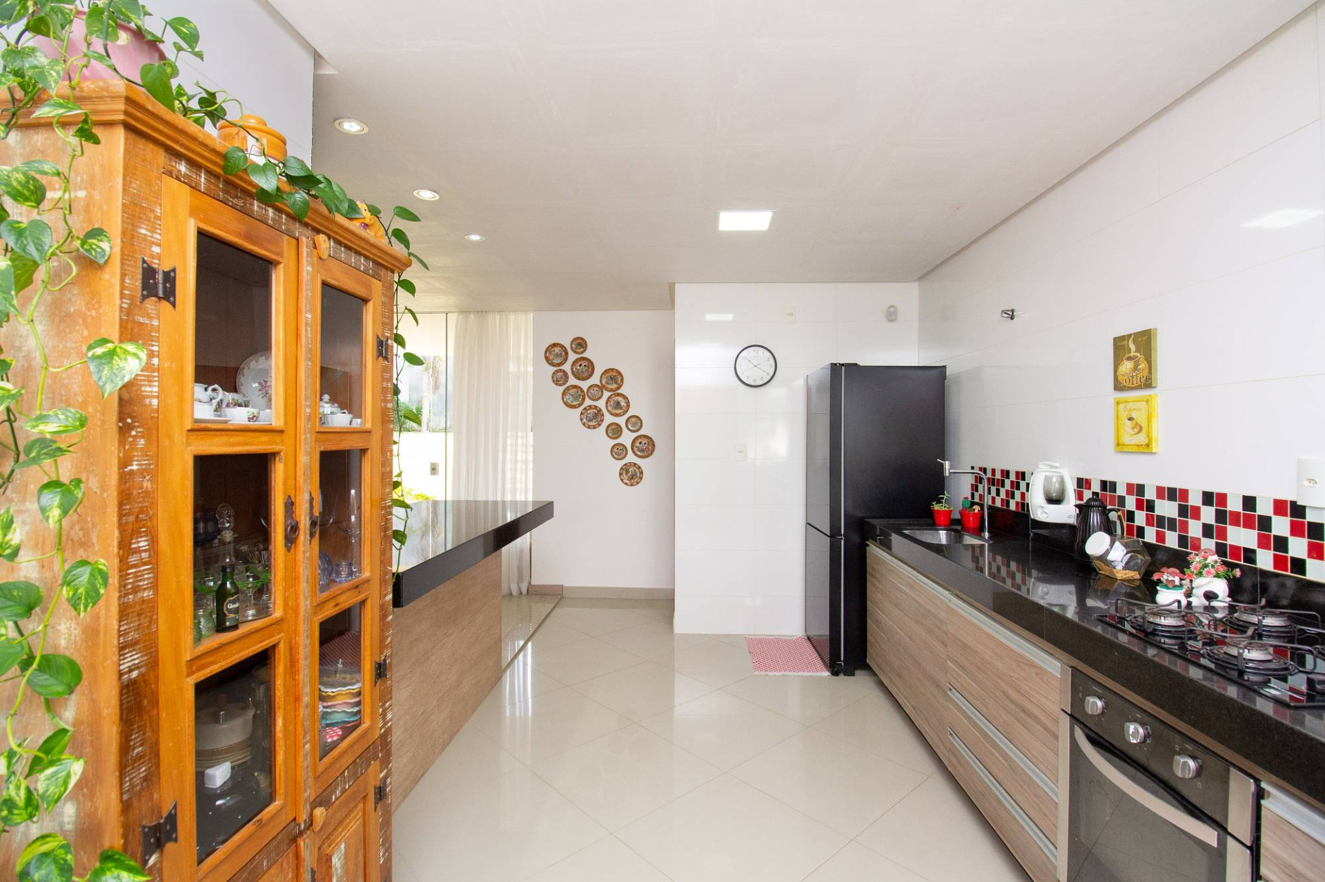 Casa com bom quintal. Novo Horizonte., foto 9