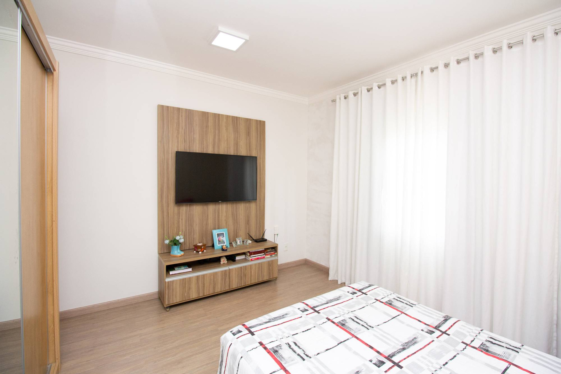 Casa com bom quintal. Novo Horizonte., foto 23
