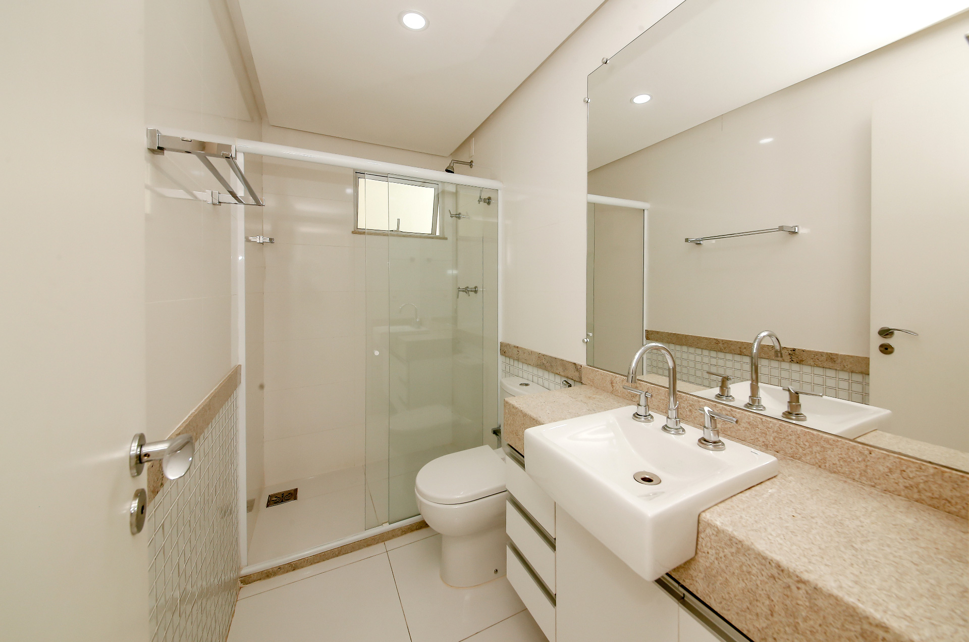 São Mateus: 4 quartos, 3 vagas. Apartamento espaçoso., foto 6