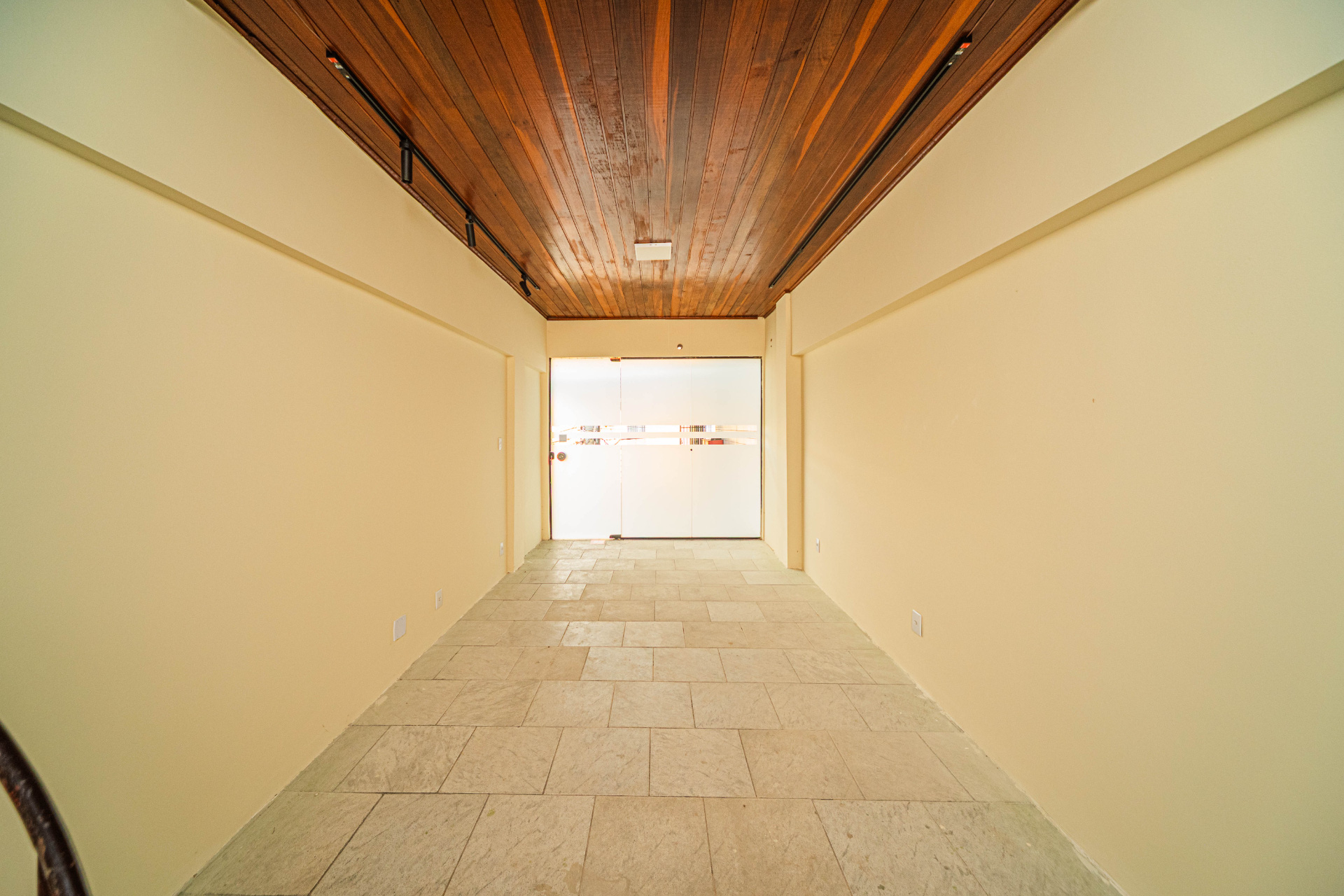 Ponto comercial no Cascatinha. 1 vaga, 40m²., foto 2