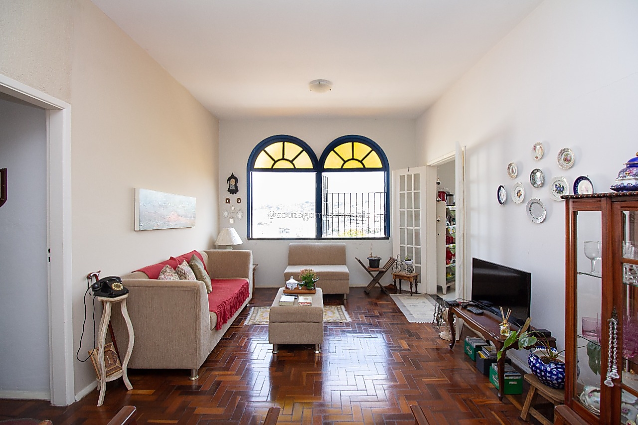 Paineiras: 3 quartos, 1 suíte, 109m²., foto 1