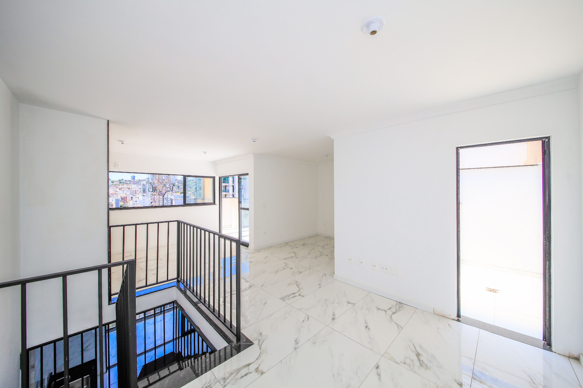 Cobertura nova com armários em São Mateus. 178m²., foto 9
