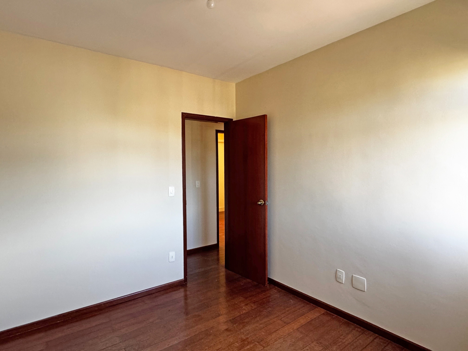 Bom Pastor: 3 quartos, vista e sol da manhã., foto 6