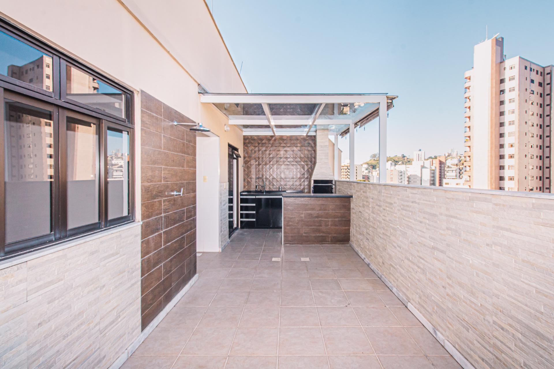 Duplex com vista livre e espaço gourmet no Alto dos Passos para venda, foto 1
