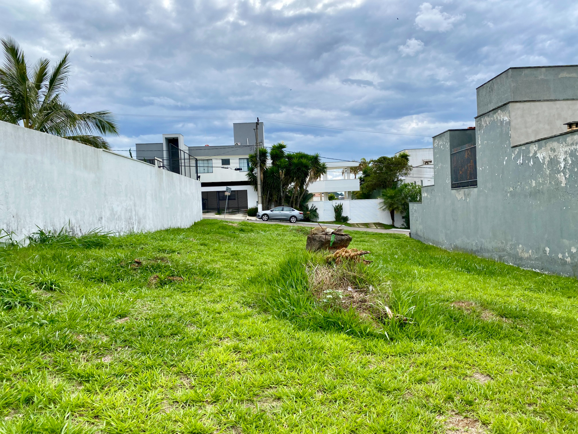 Terreno plano no Spina Ville. 450m² para construir., foto 2