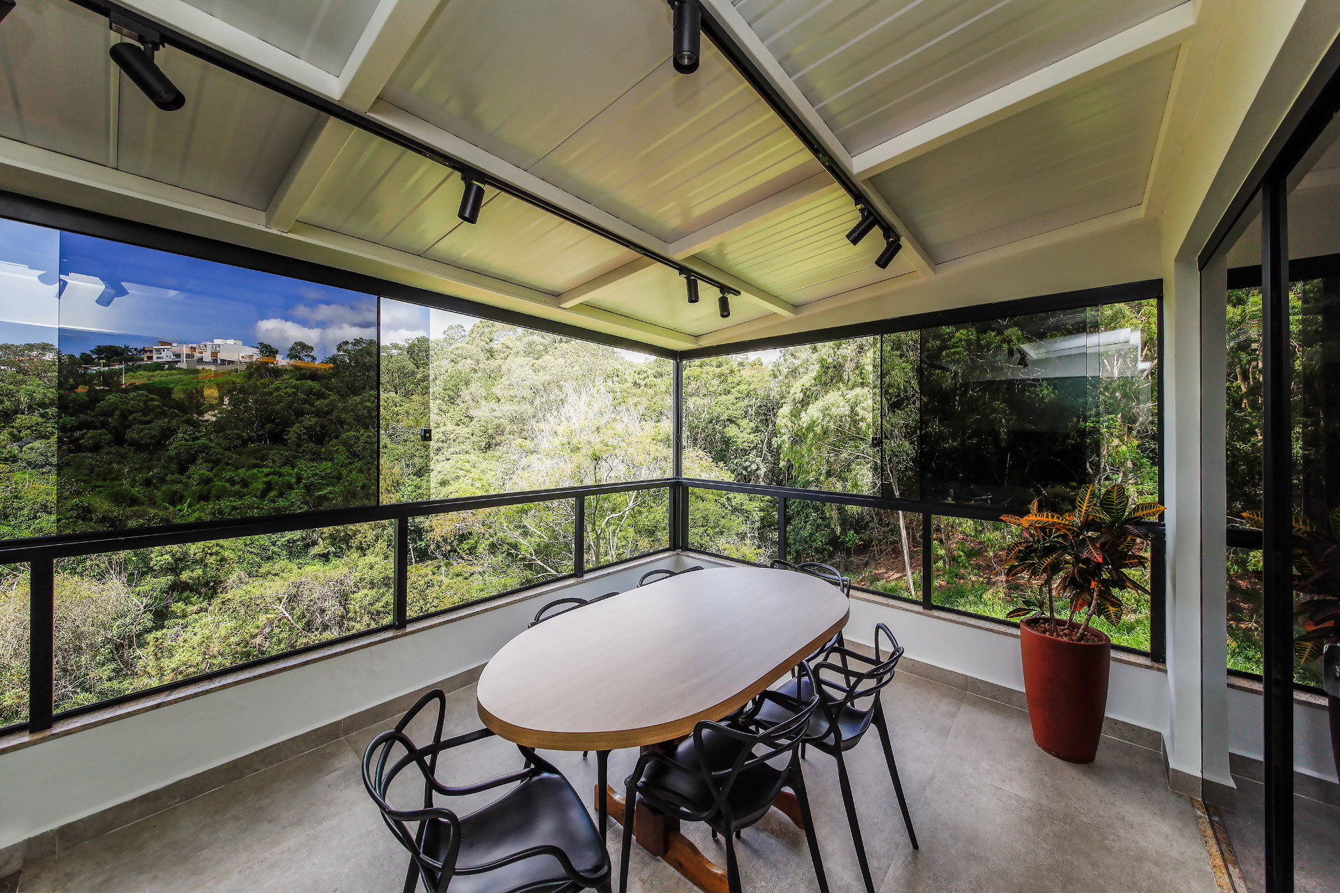 Aeroporto: casa com natureza ao redor, 319m², foto 5