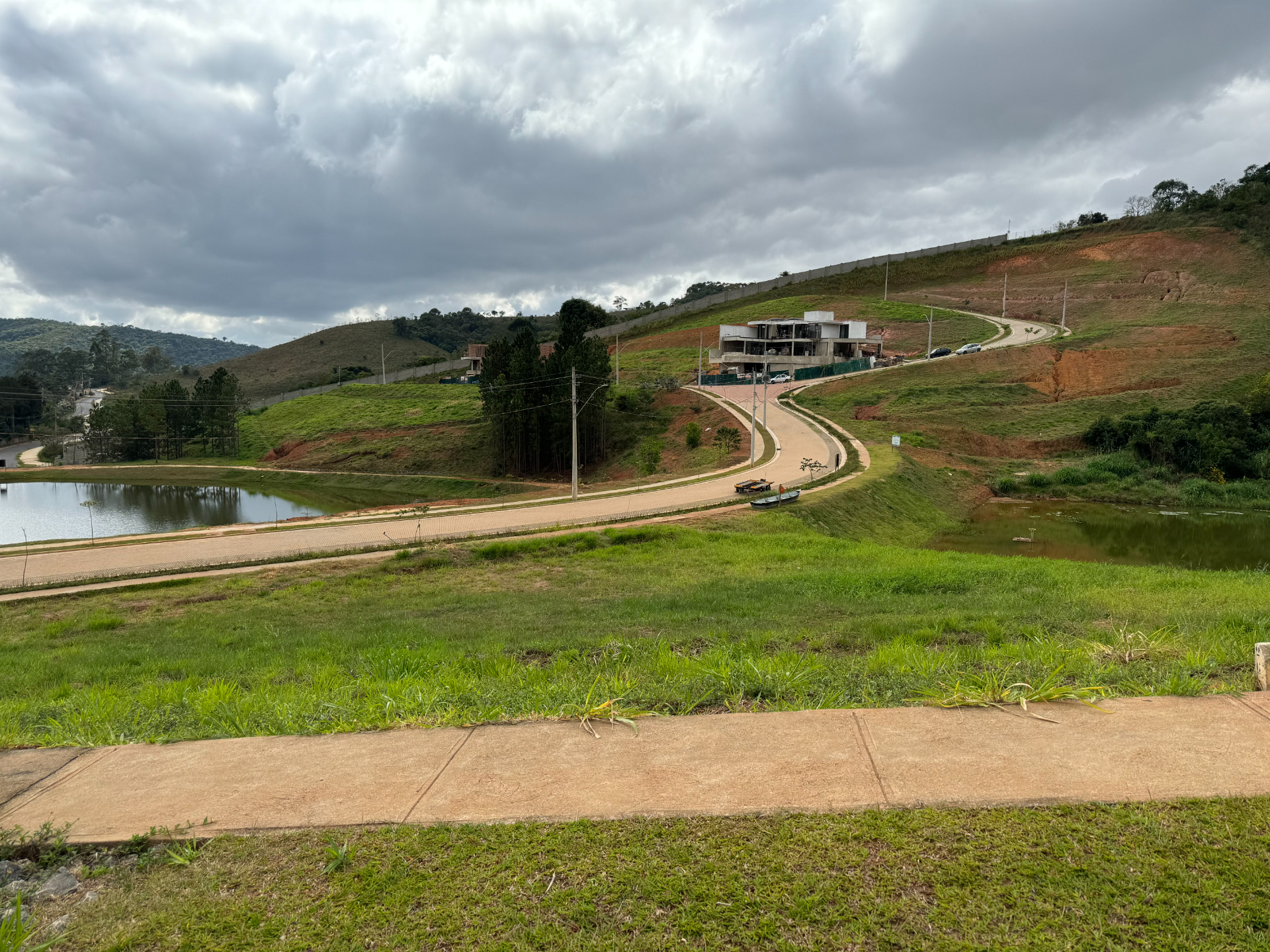 Projeto aprovado em lote plano no Estrela do Lago, foto 2