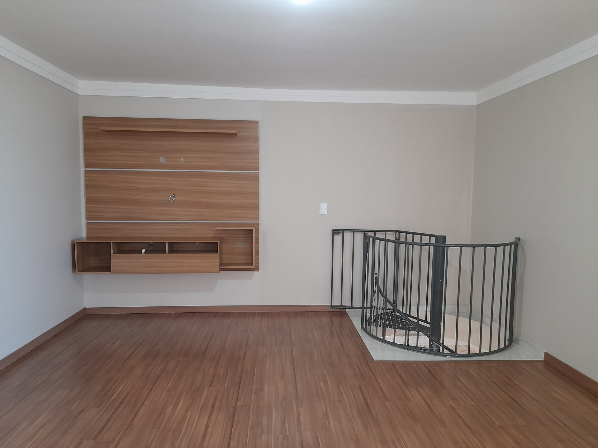 Duplex com espaço gourmet no Marilândia para locação, foto 8