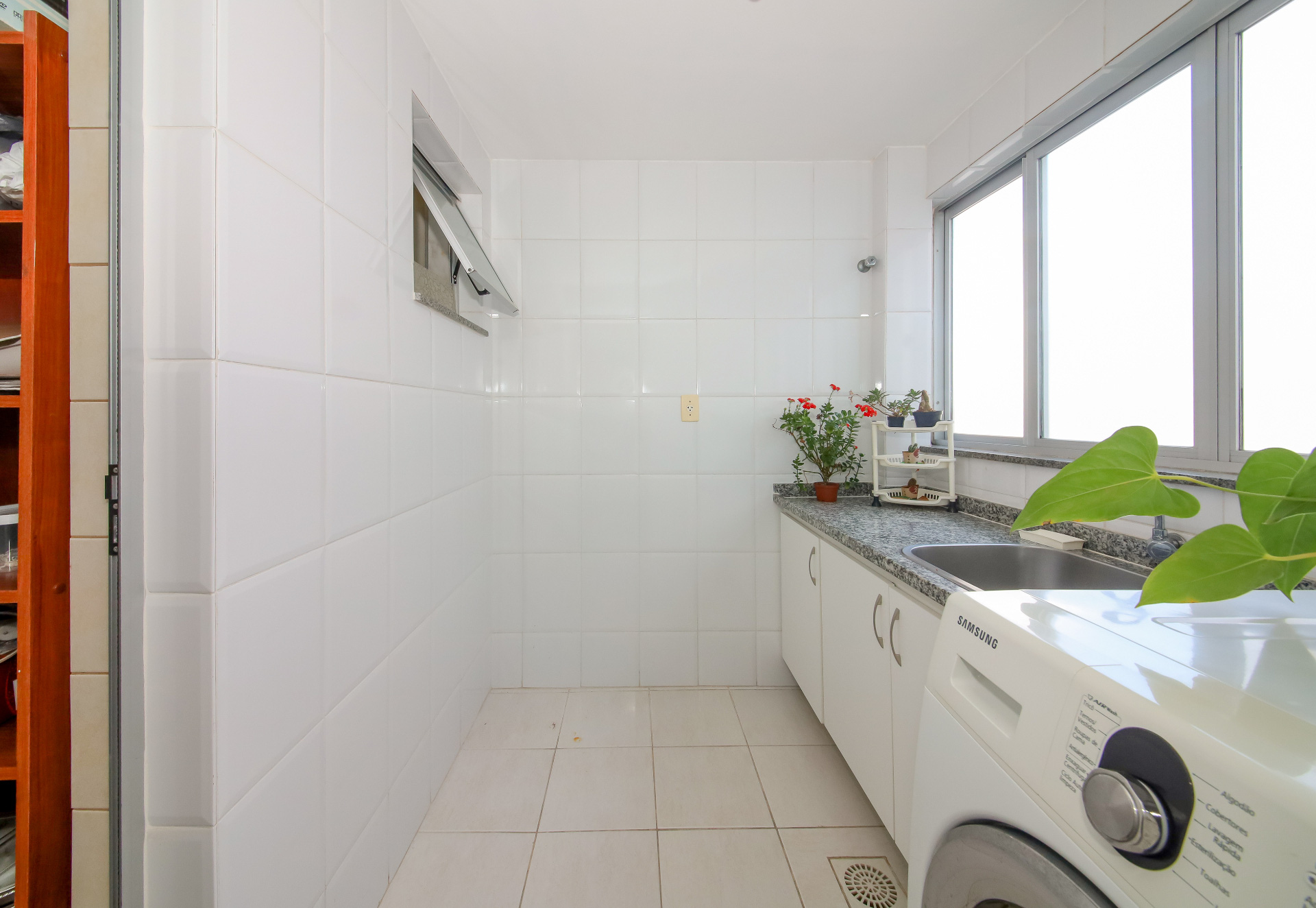 Mobiliado em São Mateus. 3 quartos e varanda., foto 10