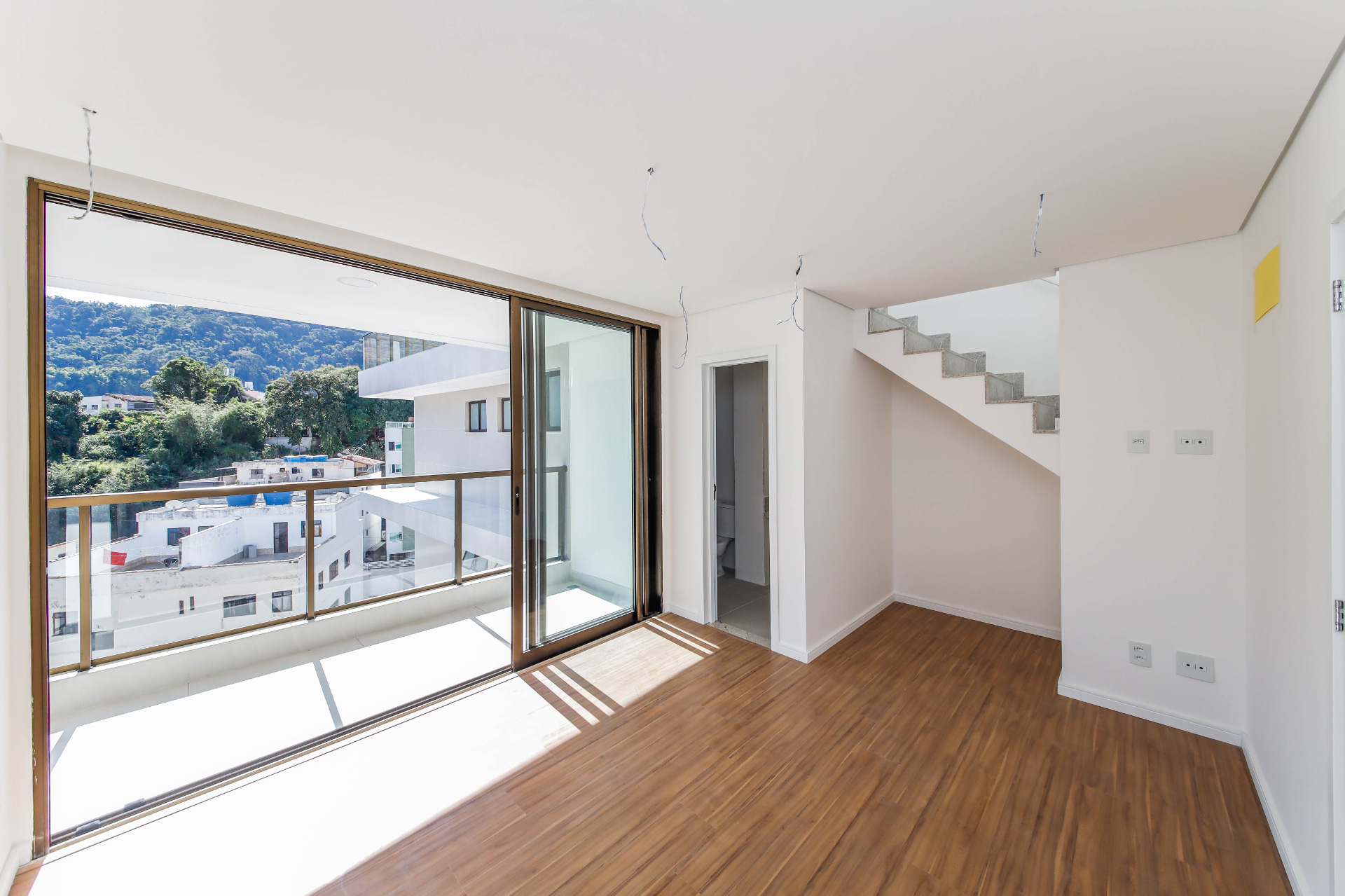 Ampla cobertura 4 quartos em São Mateus. 238m²., foto 2