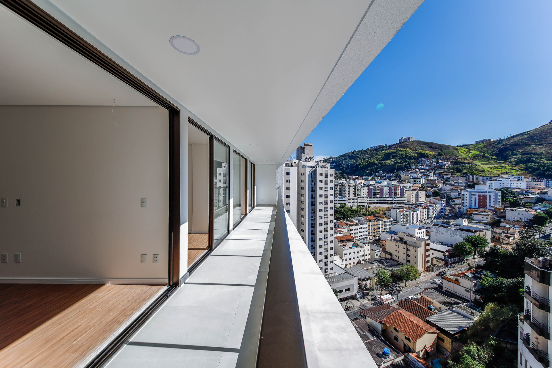 Ampla cobertura 4 quartos em São Mateus. 238m²., foto 3