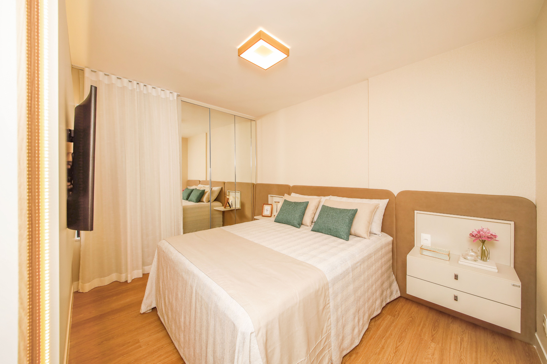 Santa Helena: decorado e mobiliado. 3 quartos, 2 vagas., foto 14