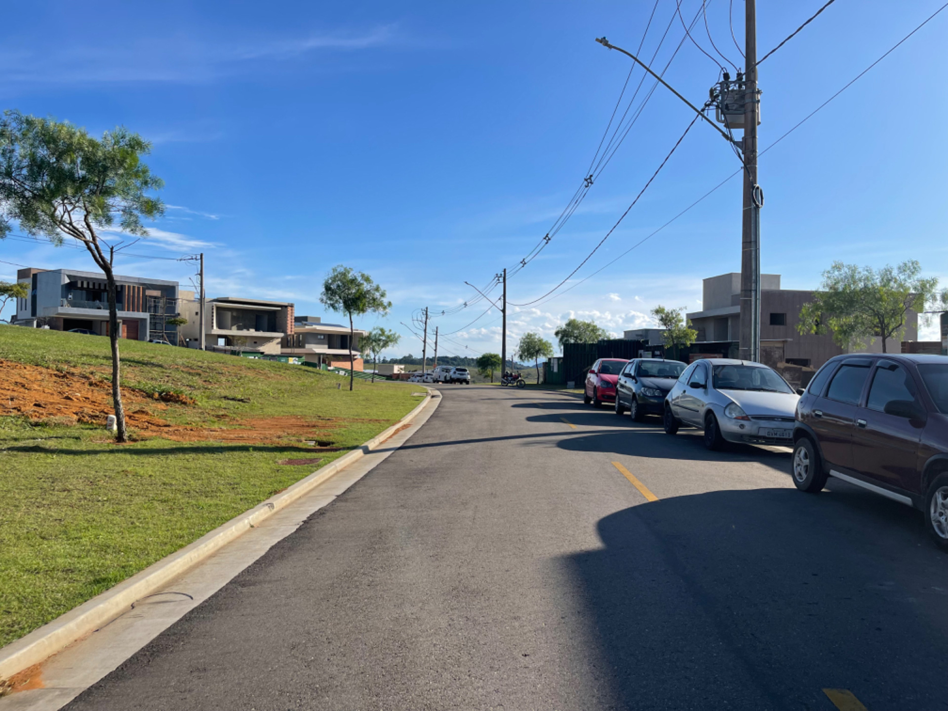 Terreno no Alphaville com leve aclive. 474m²., foto 3