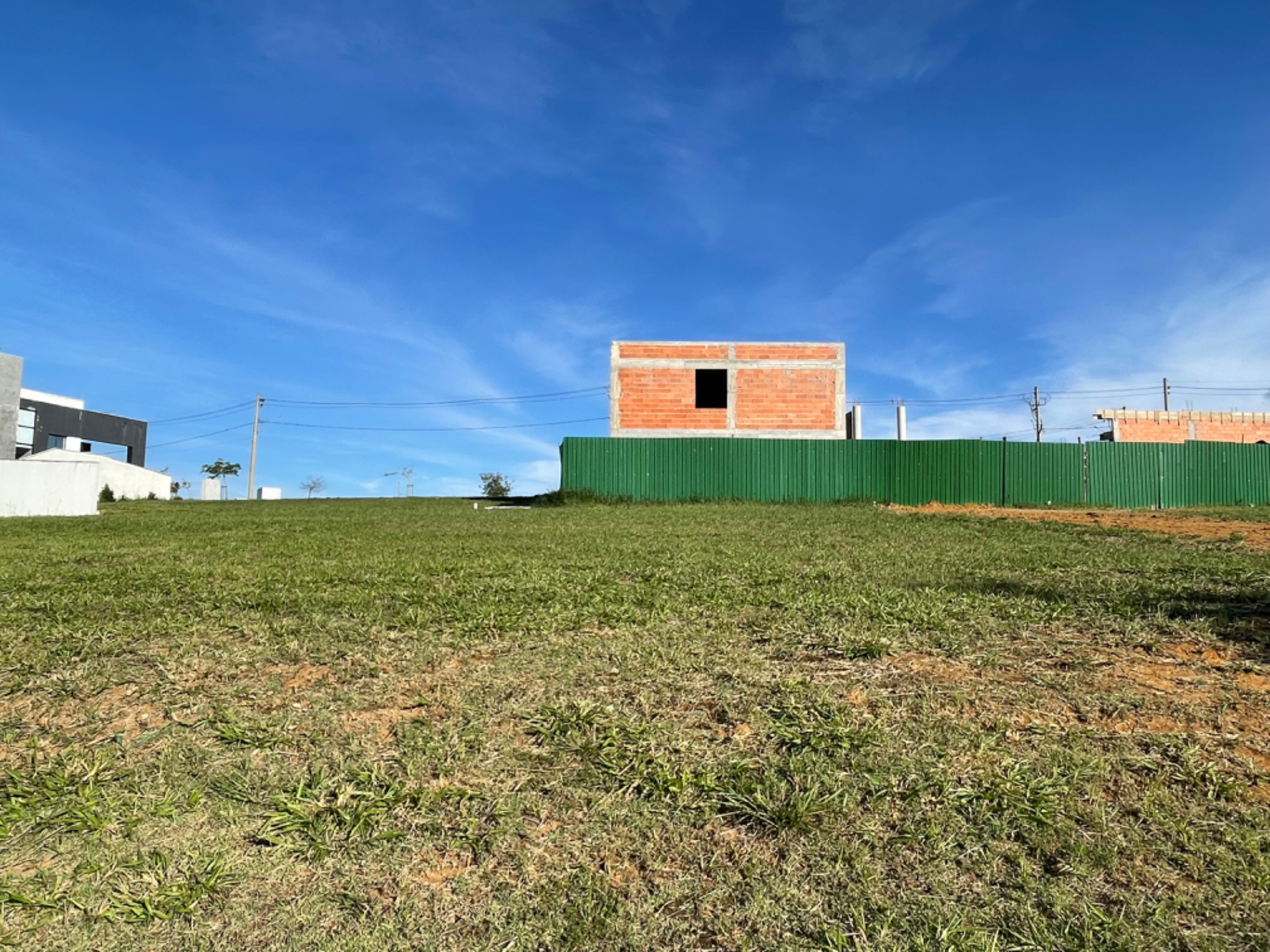 Terreno no Alphaville com leve aclive. 474m²., foto 4