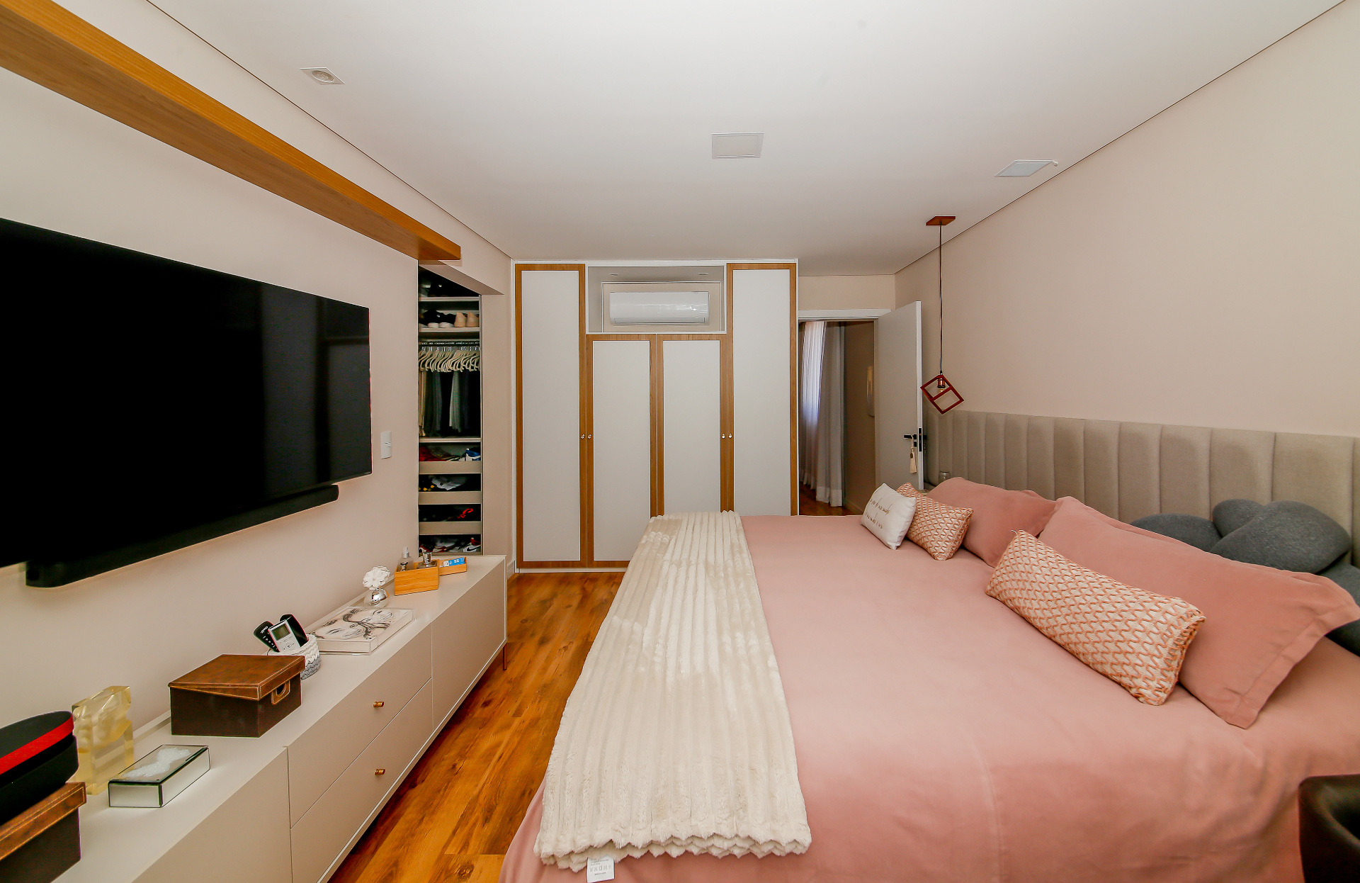 Salvaterra: Casa iluminada, 4 suítes, 580m²., foto 27
