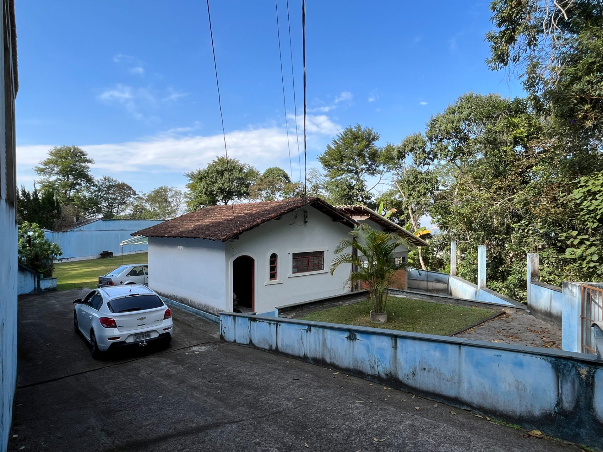 Casa abraçada pelo verde. Novo Horizonte., foto 3