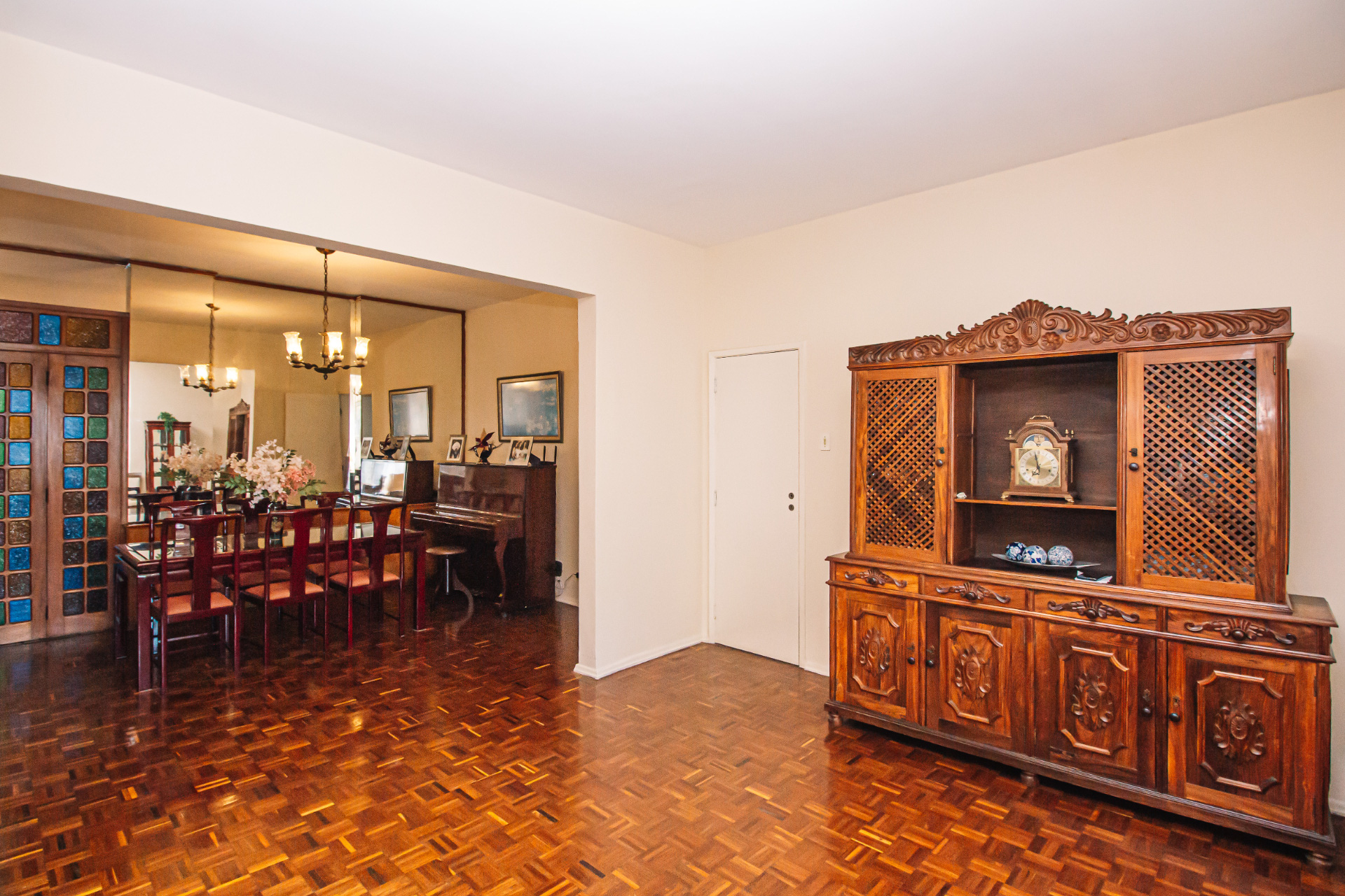 Centro: 5 quartos e 1 suíte, 189m². Clássico no coração da cidade, foto 3