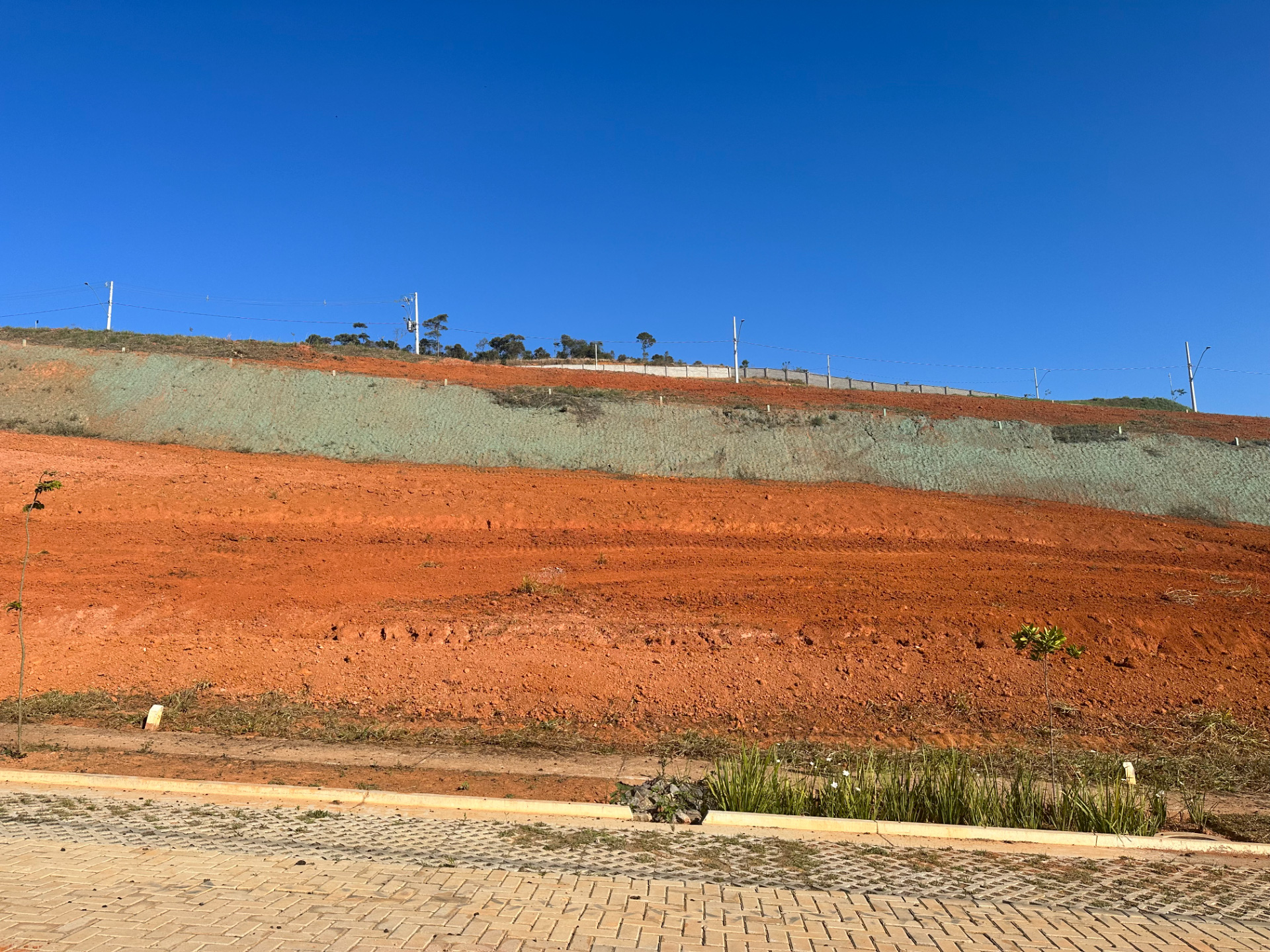 Lote em aclive no Estrela do Lago, foto 4