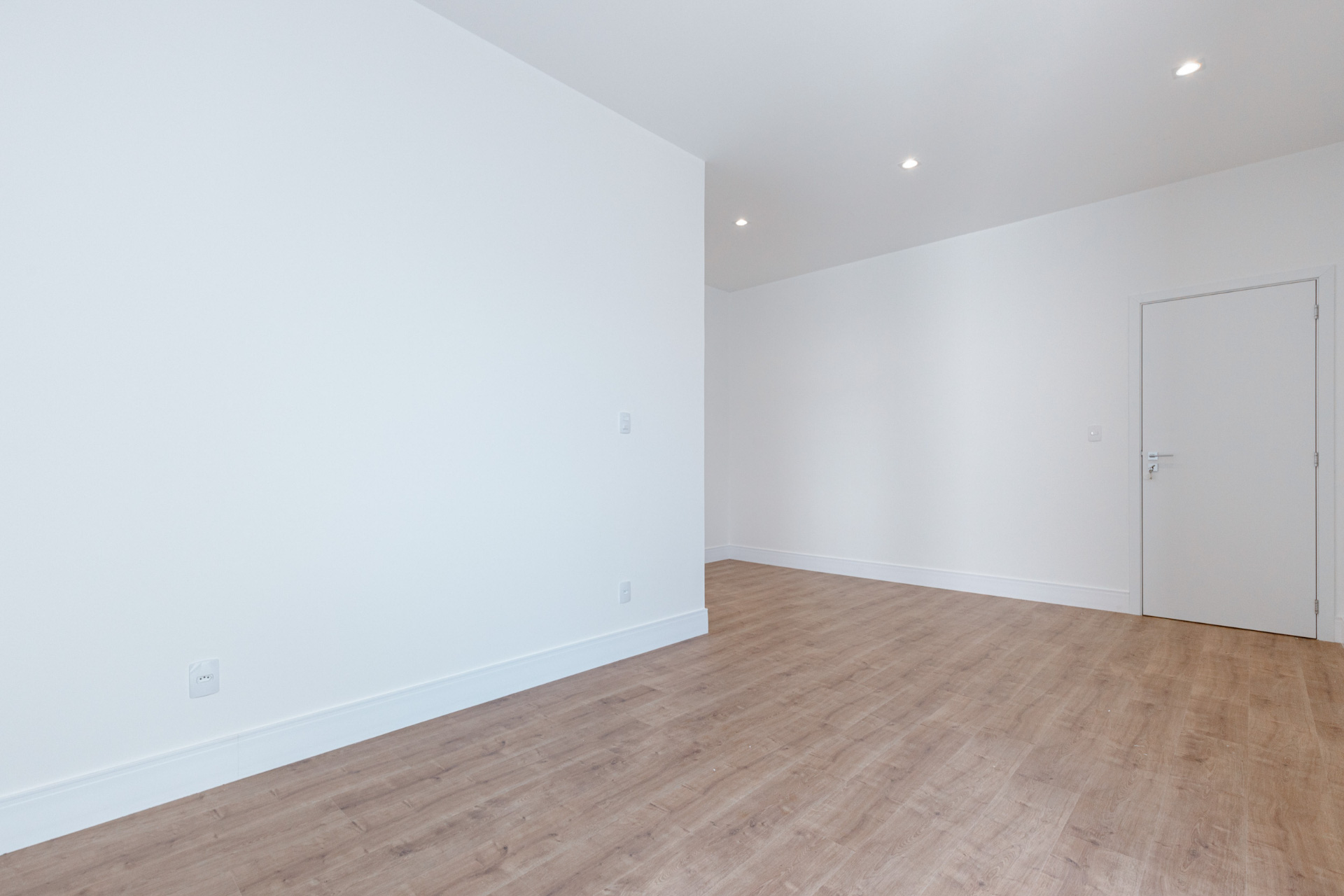 Casa 4 suítes, 367m² e 4 vagas no Aeroporto., foto 17