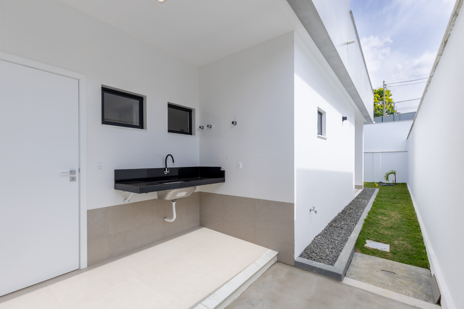 Casa 4 suítes, 367m² e 4 vagas no Aeroporto., foto 12