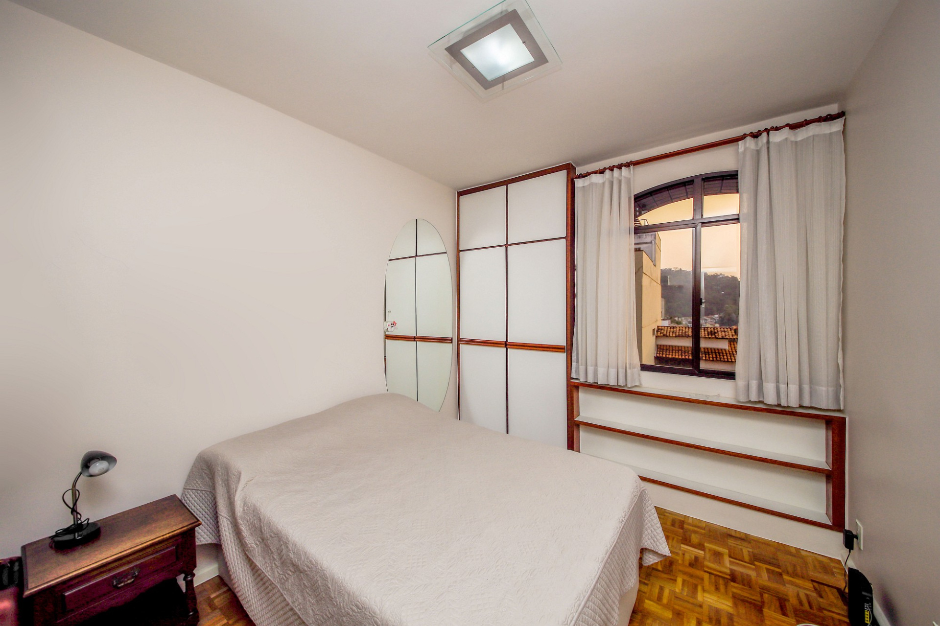 3 quartos com suíte no Vale do Ipê. Vaga na garagem., foto 5