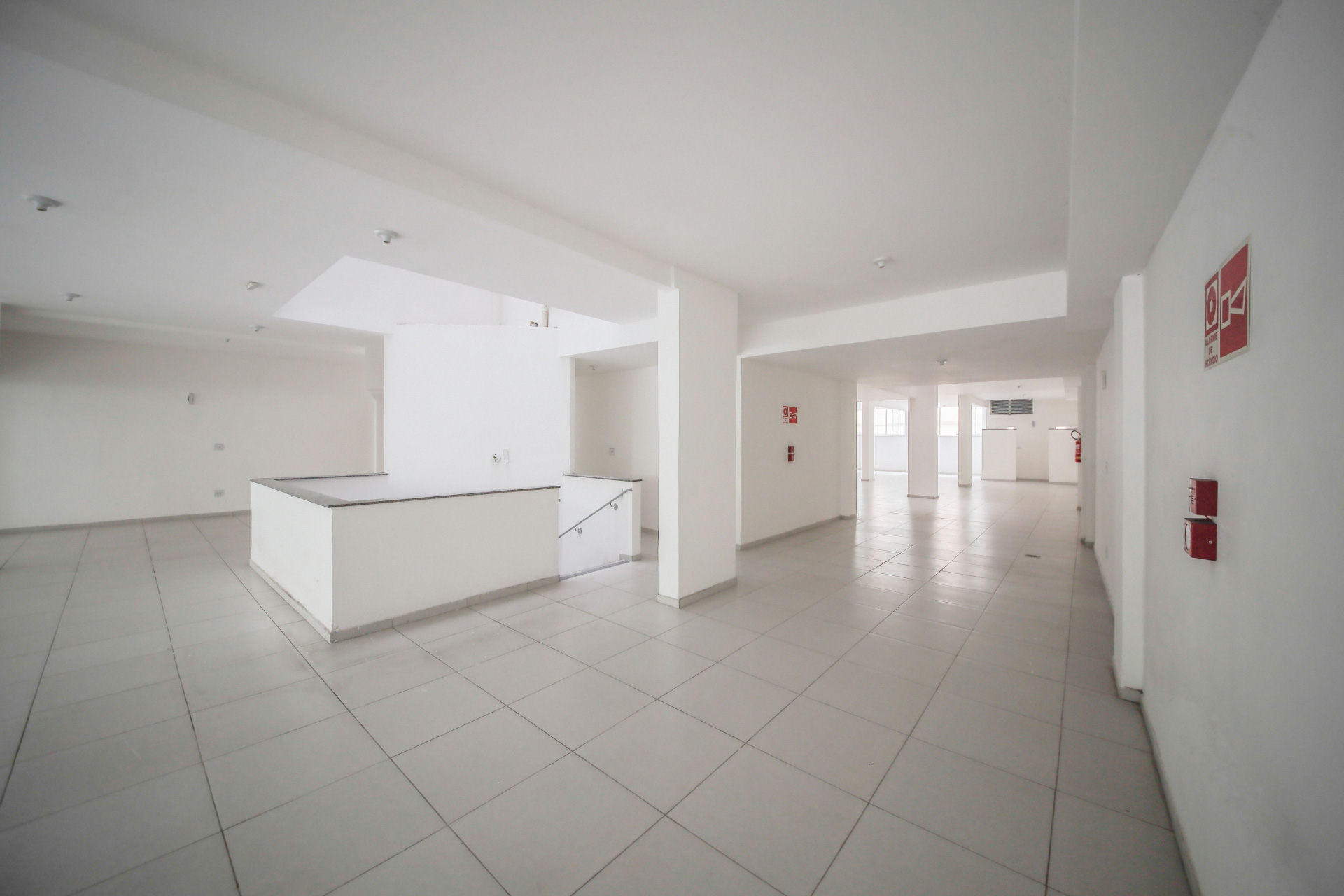 Loja ampla na maior avenida. 700m², 1 vaga., foto 11