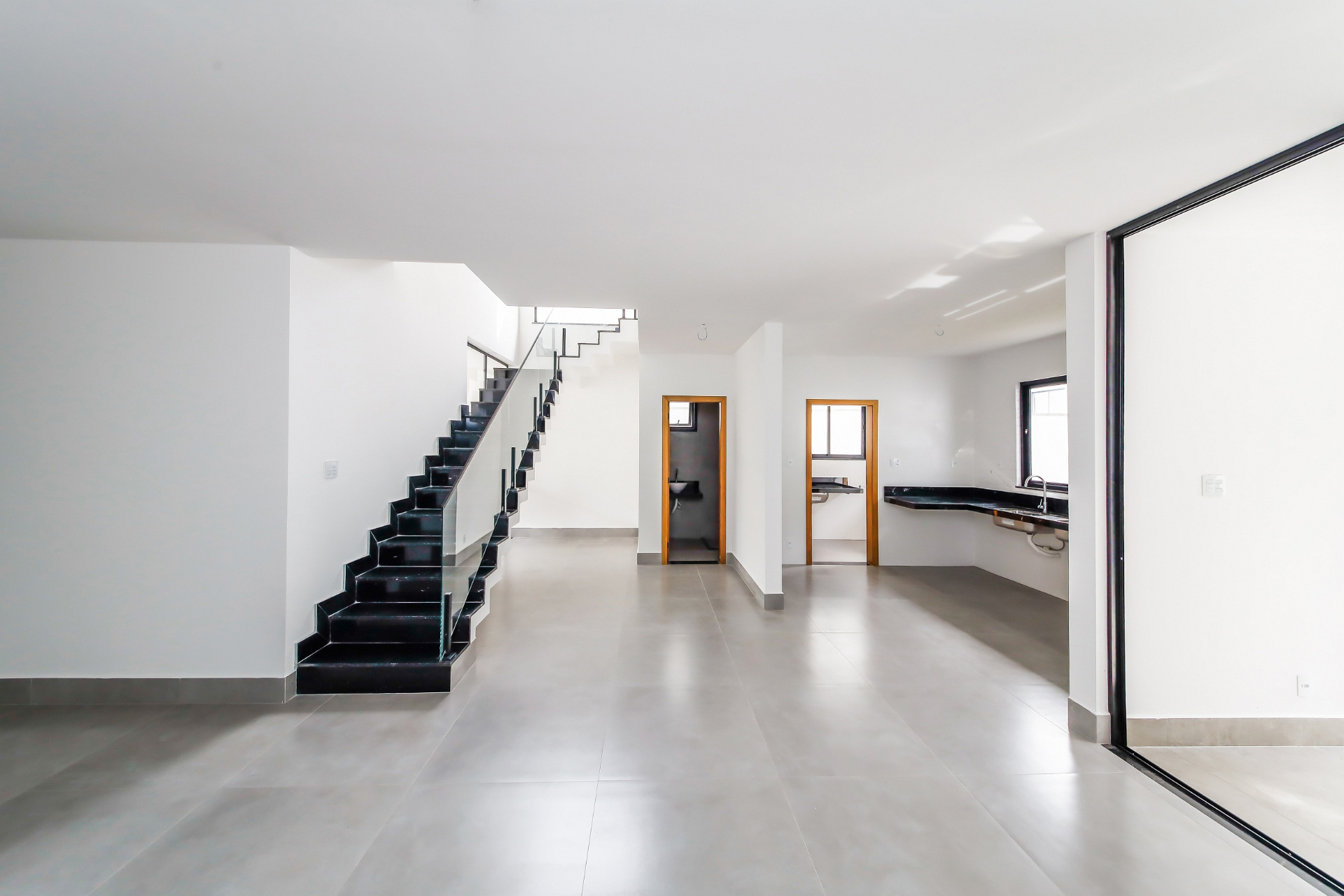 Casa duplex nova em São Pedro. Ótima área., foto 3