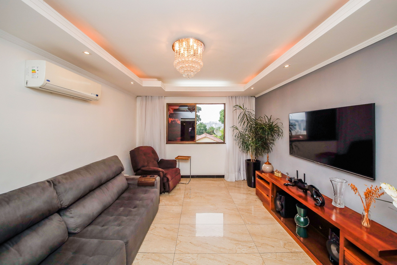 Casa arejada no Paineiras. Jardim com espaço., foto 9