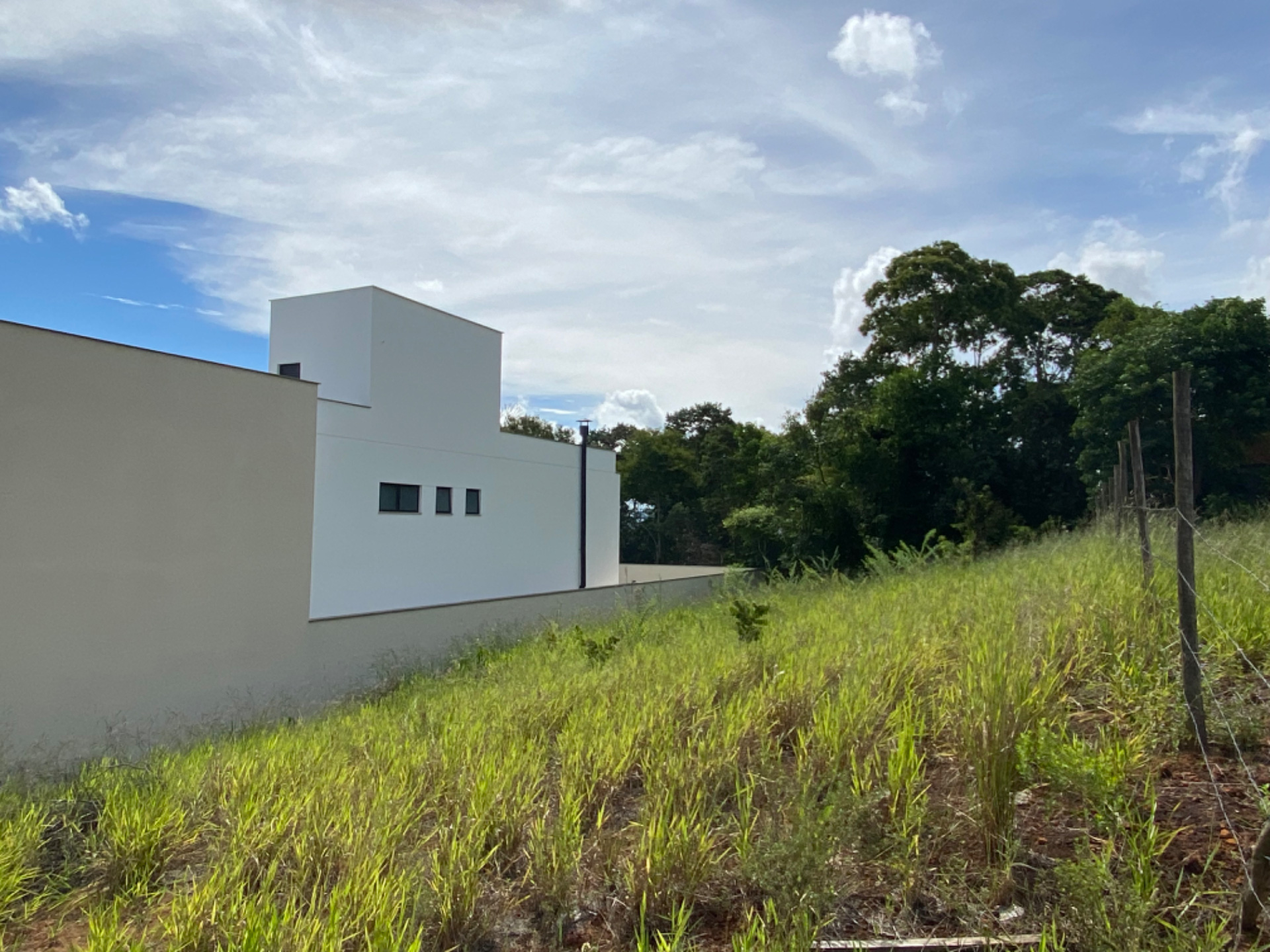 São Pedro: Lote plano, 526m², em condomínio fechado., foto 2