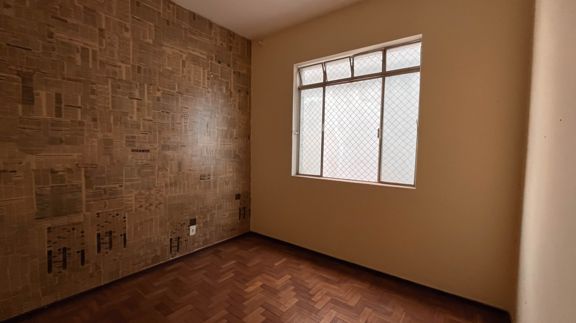 No Centro, 2 quartos. Compacto e bem localizado., foto 4