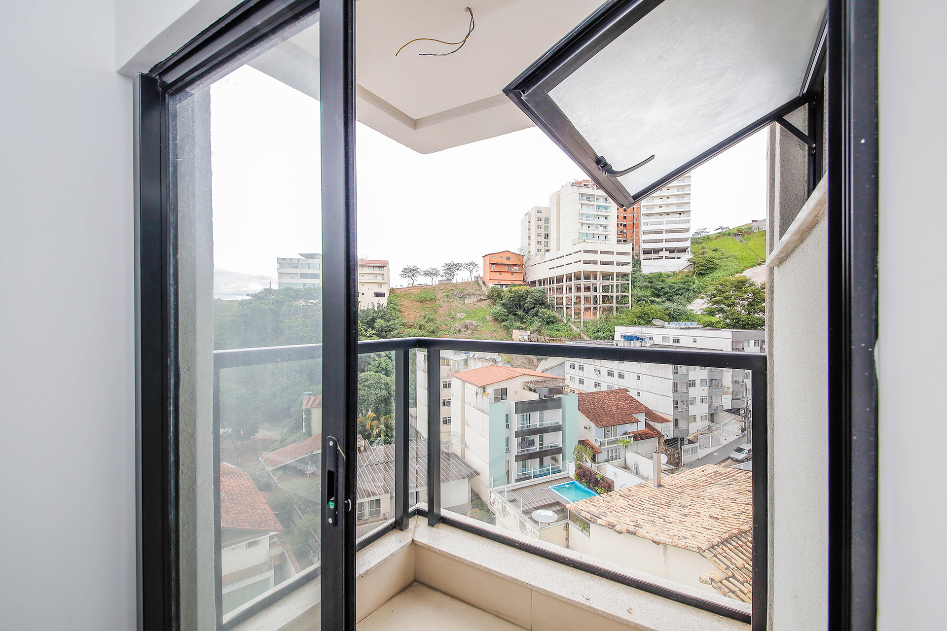 Granbery: 4 quartos, novo e perto do Centro., foto 10
