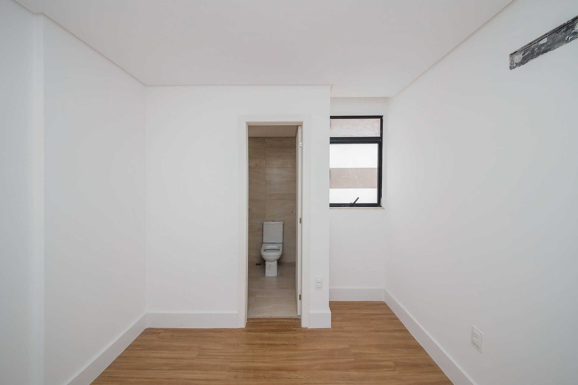 Granbery: 4 quartos, novo e perto do Centro., foto 6