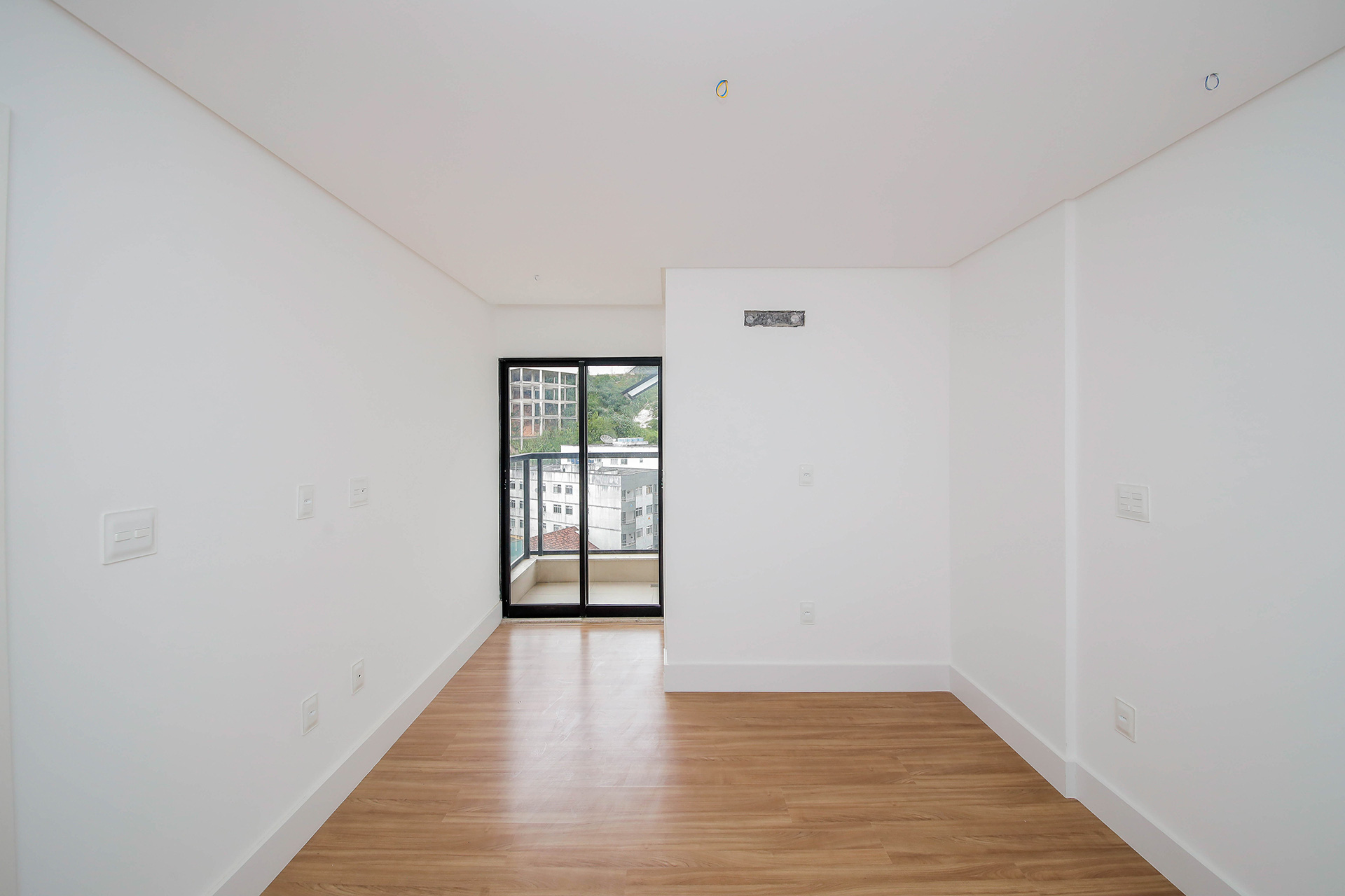 Granbery: 4 quartos, novo e perto do Centro., foto 8