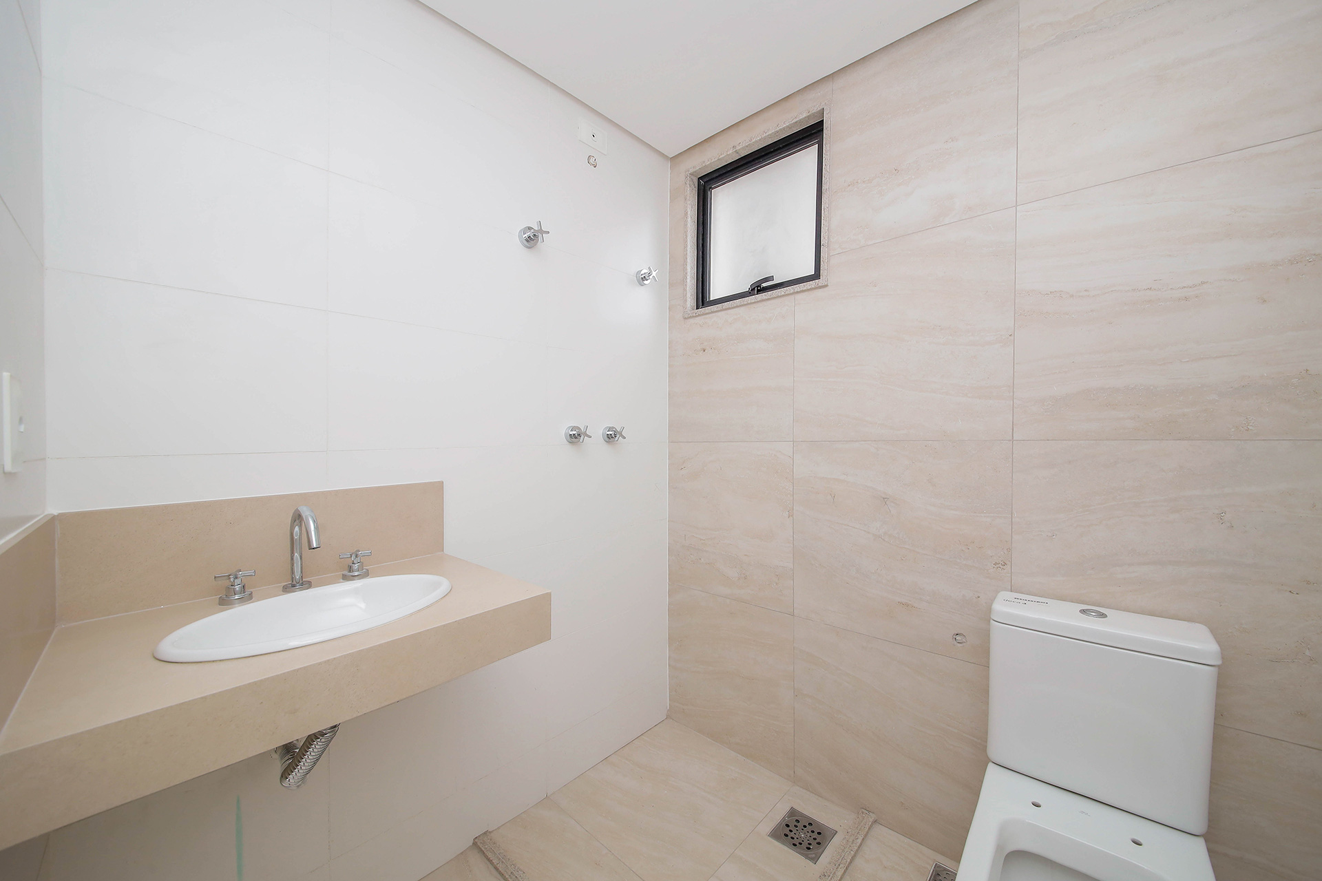 Granbery: 4 quartos, novo e perto do Centro., foto 7