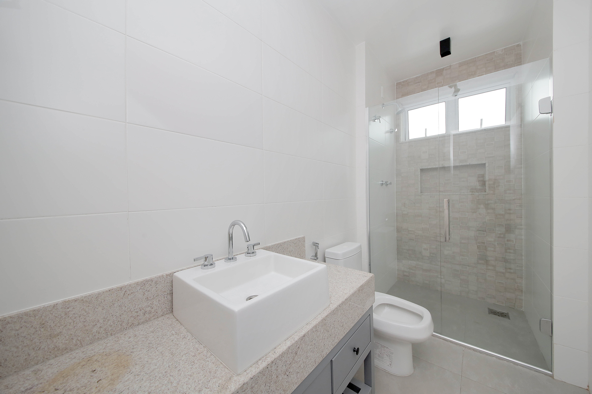 Centro: 4 quartos, 3 suítes, varanda ampla., foto 12