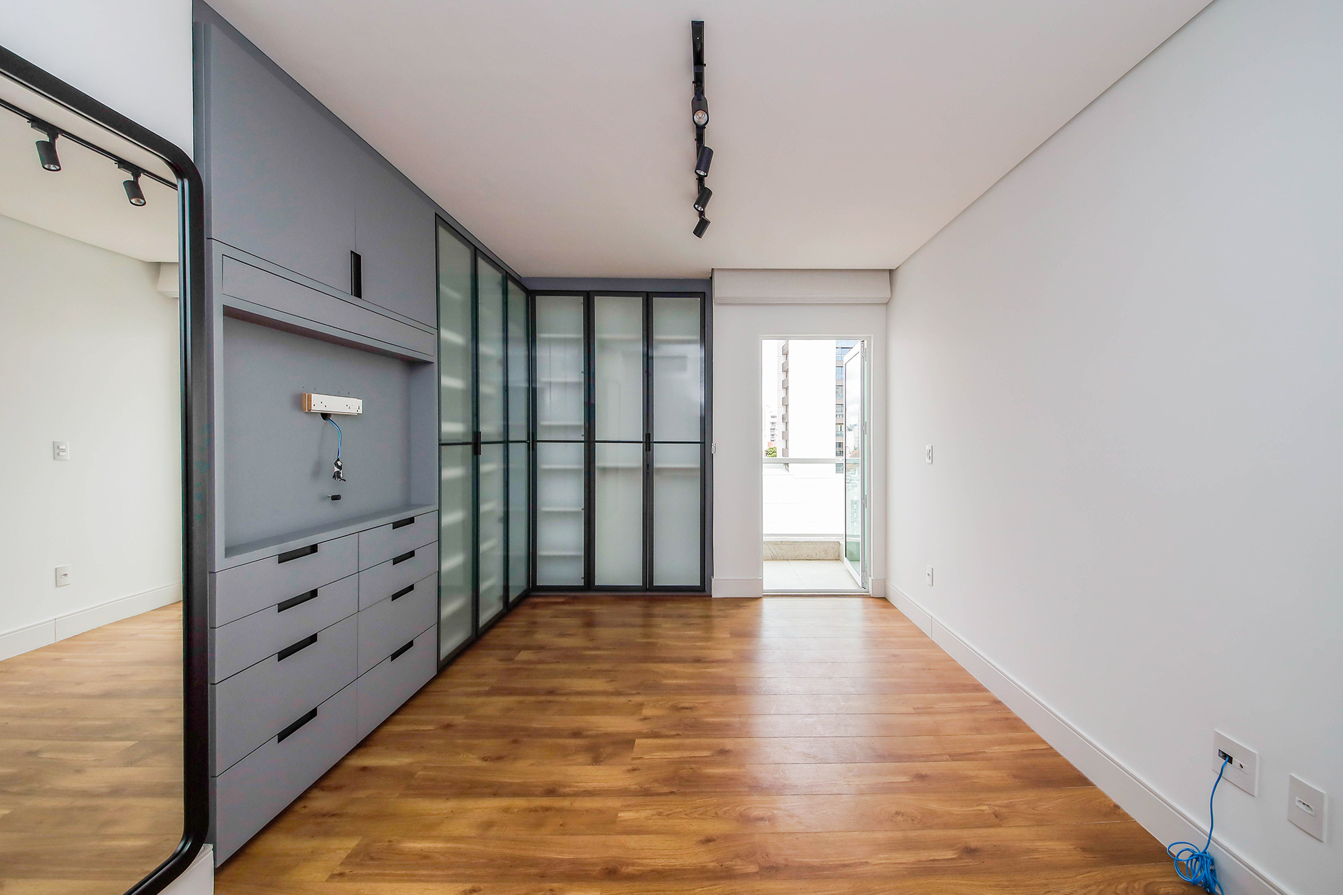 Centro: 4 quartos, 3 suítes, varanda ampla., foto 14