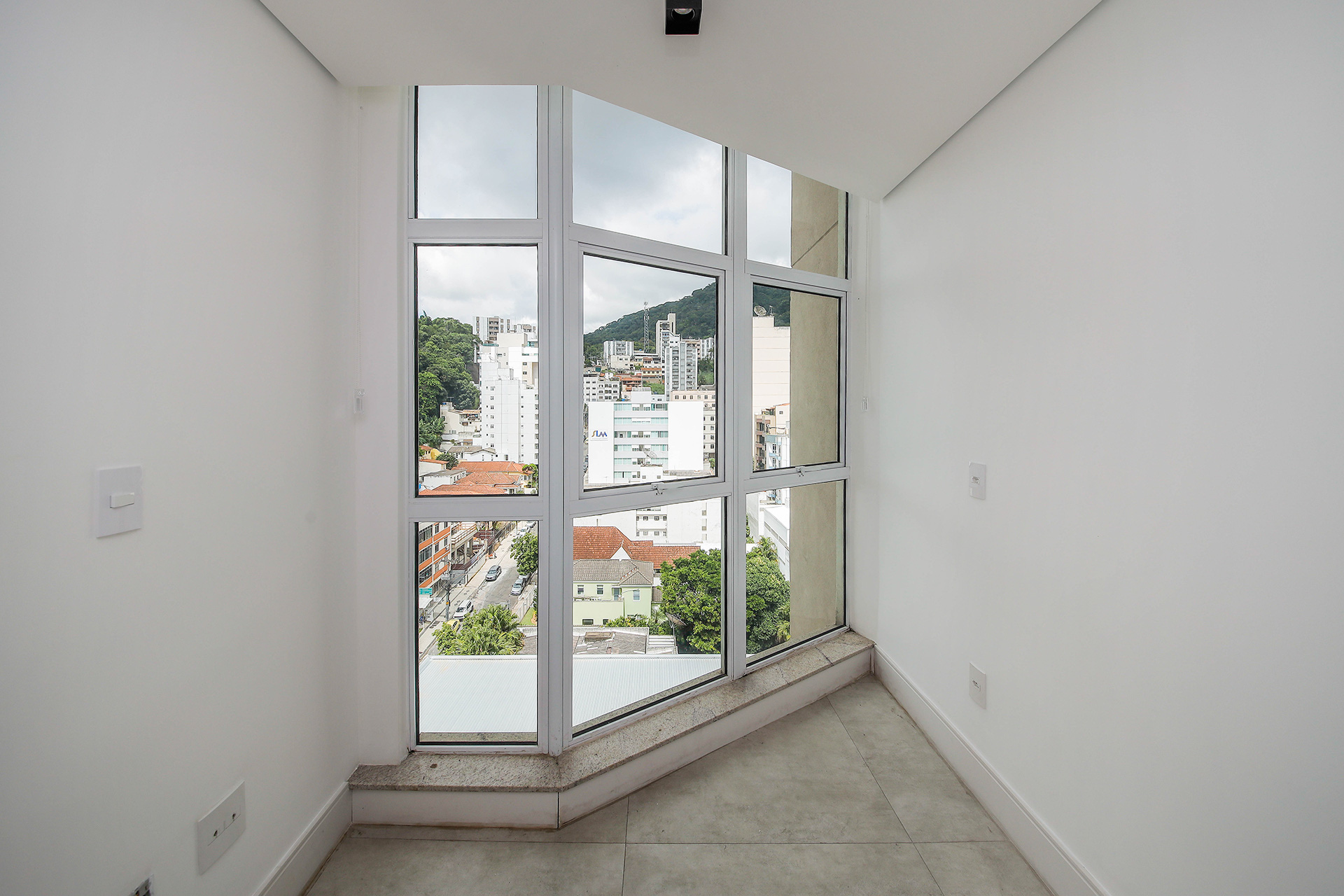 Centro: 4 quartos, 3 suítes, varanda ampla., foto 13